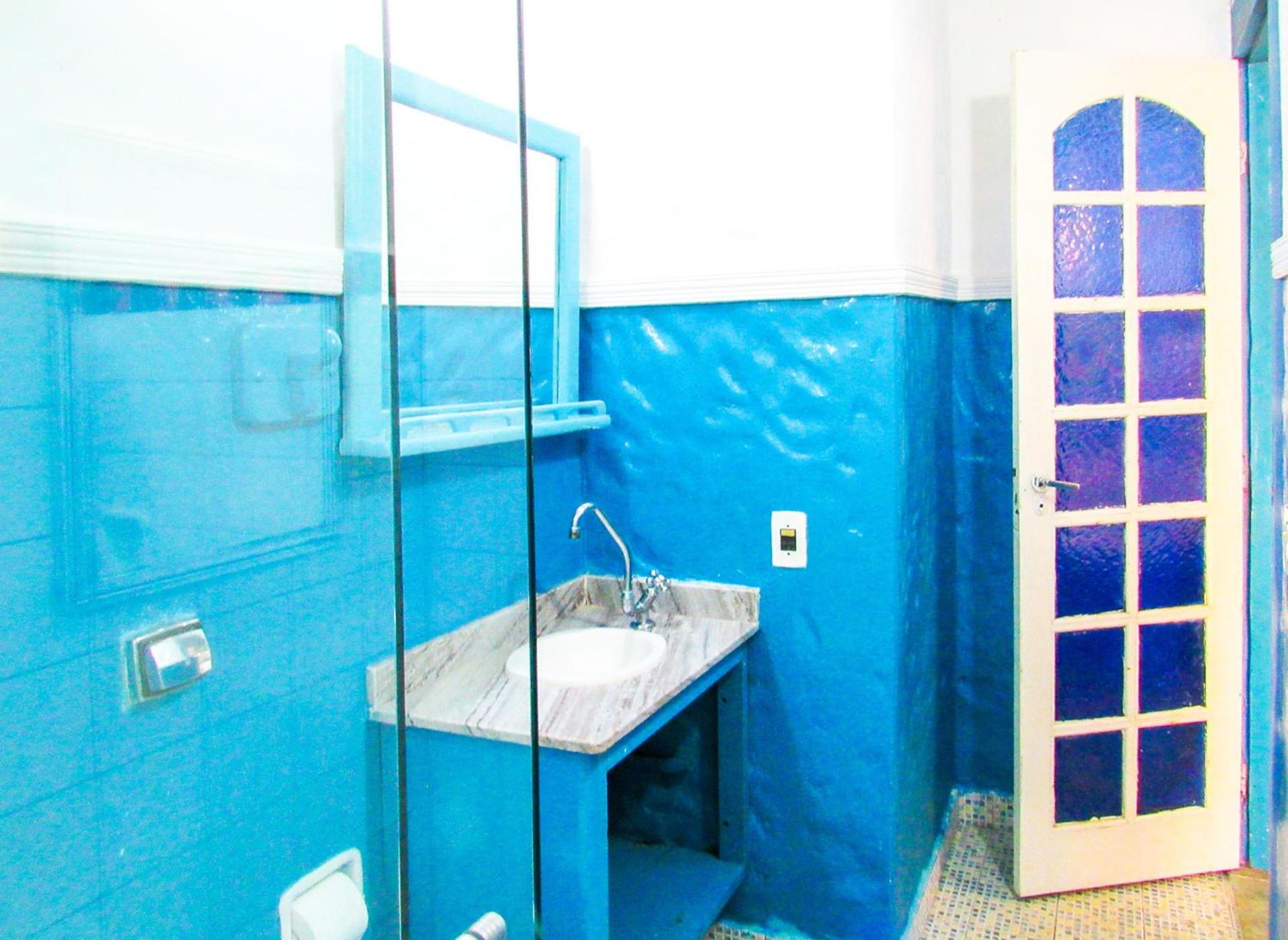 Casa com saida privativa para a Praia do Felix SP