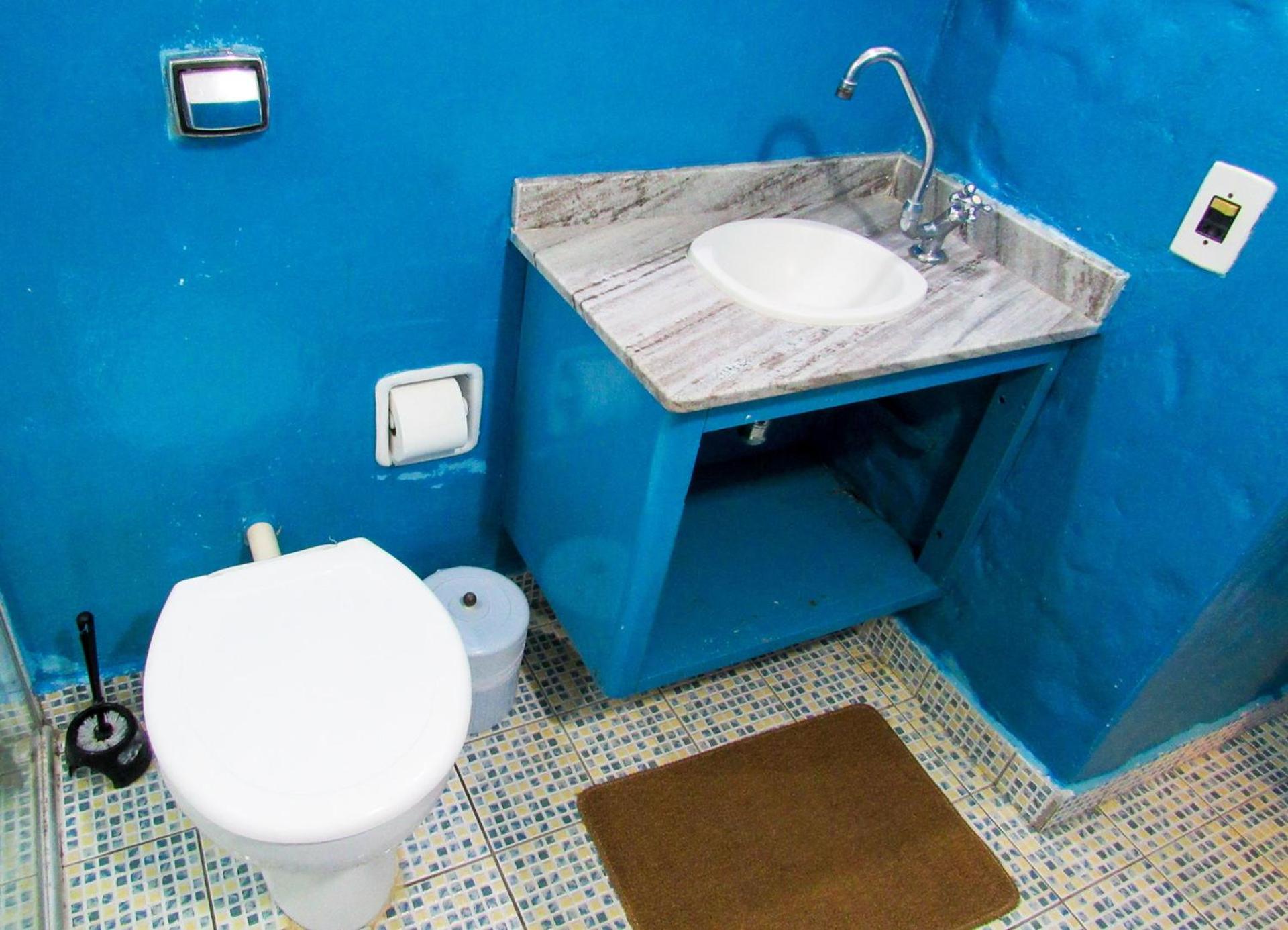 Casa com saida privativa para a Praia do Felix SP