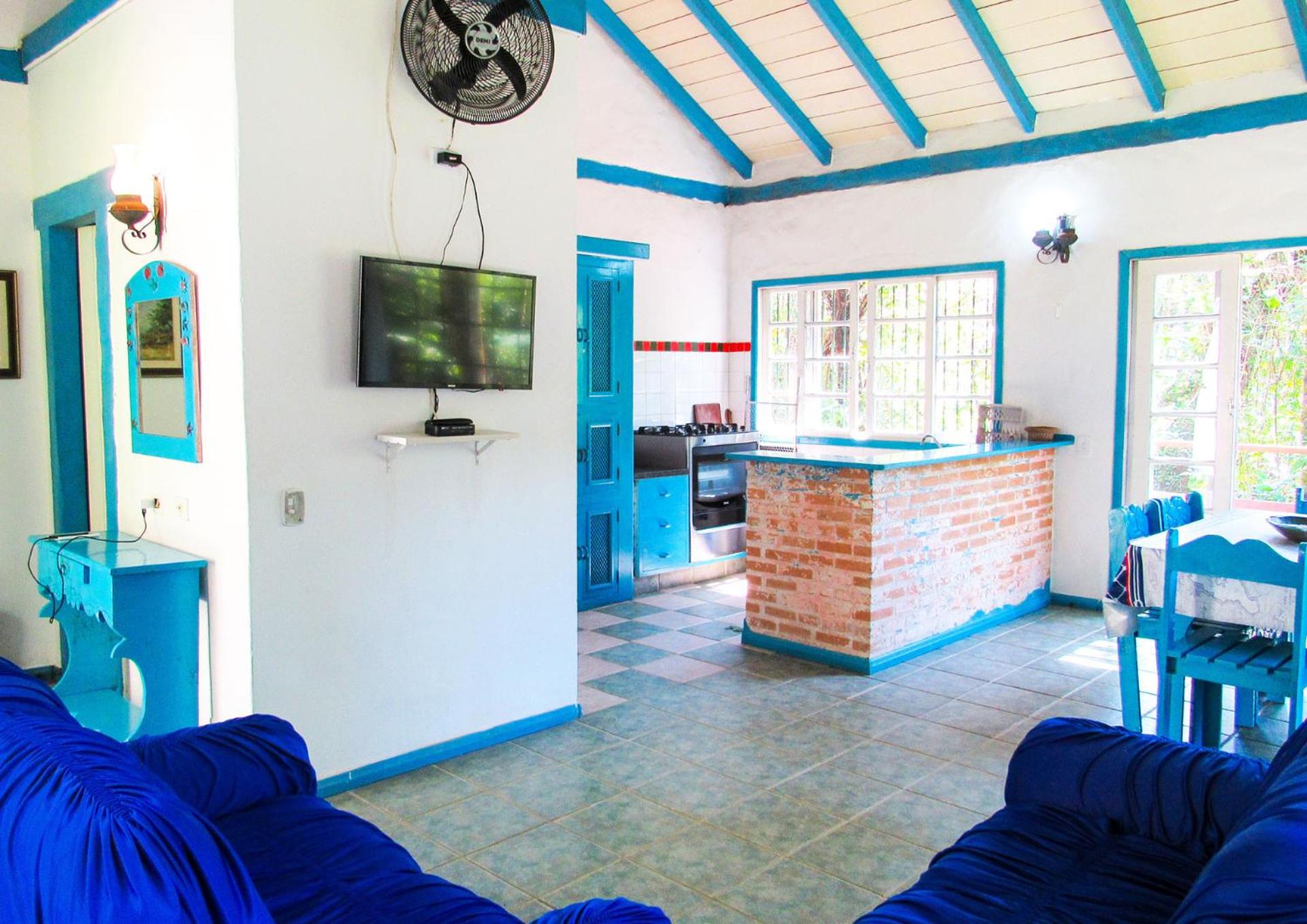 Casa com saida privativa para a Praia do Felix SP