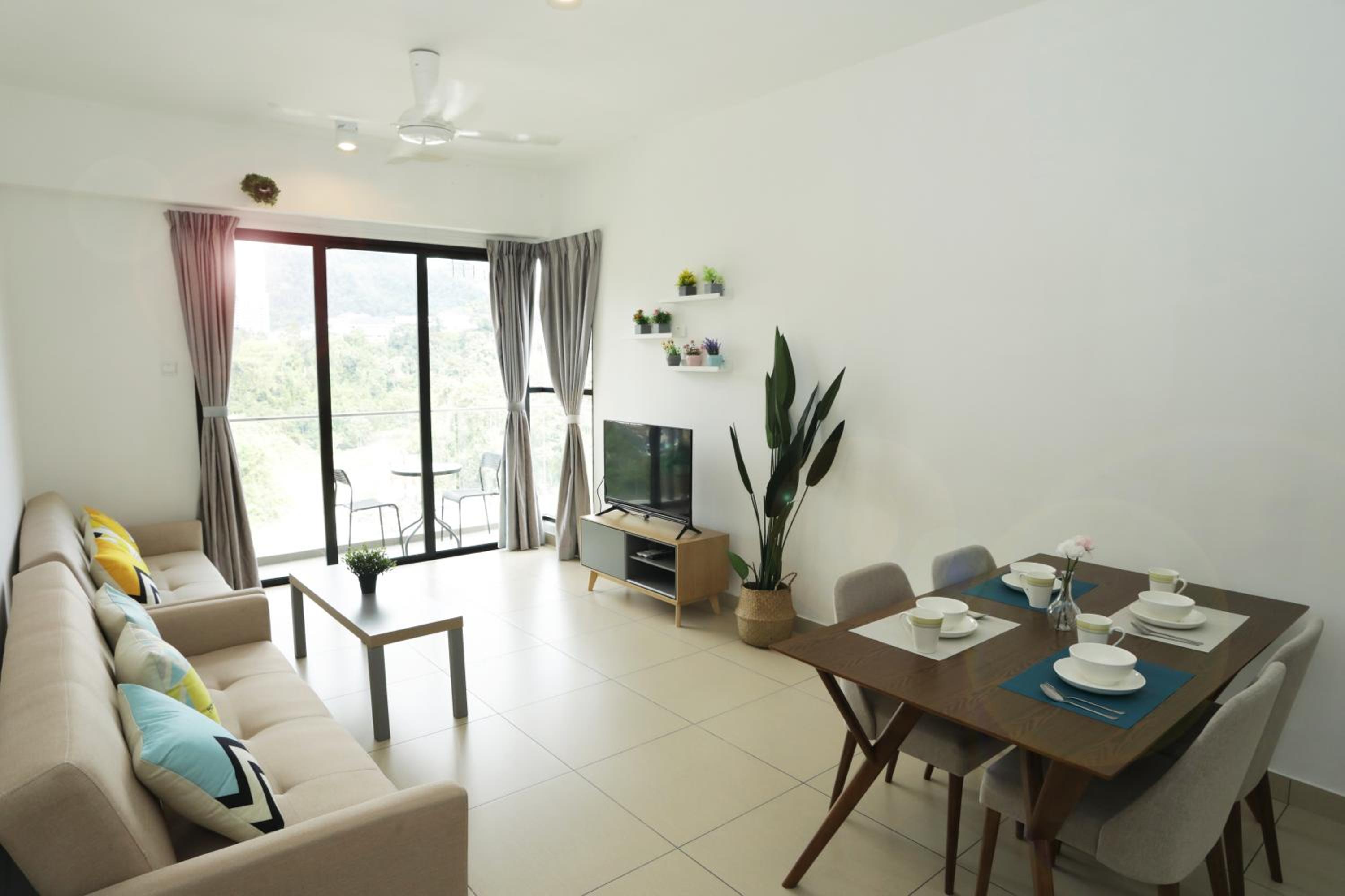 Premier Suite Cozy Home Midhills Genting 6-10 Pax Free Wifi photo 2