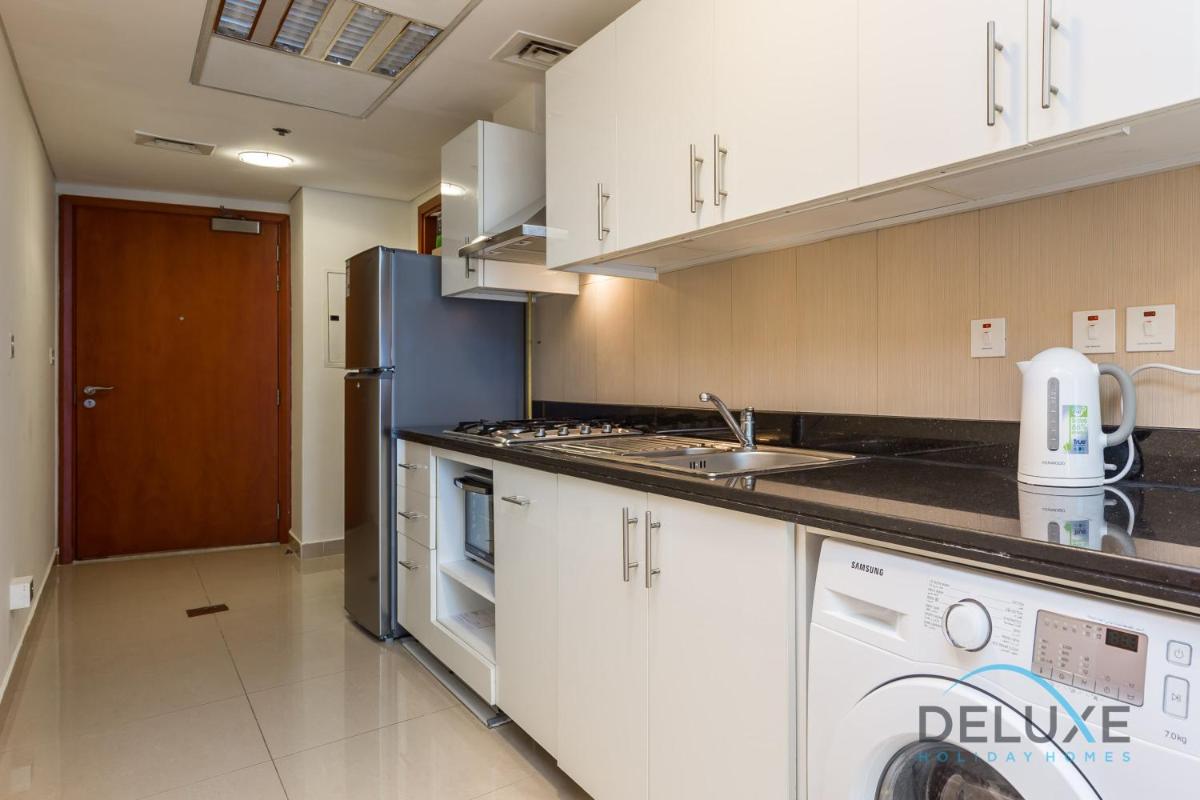 Wonderful Studio at Park Towers DIFC by Deluxe Holiday Homes