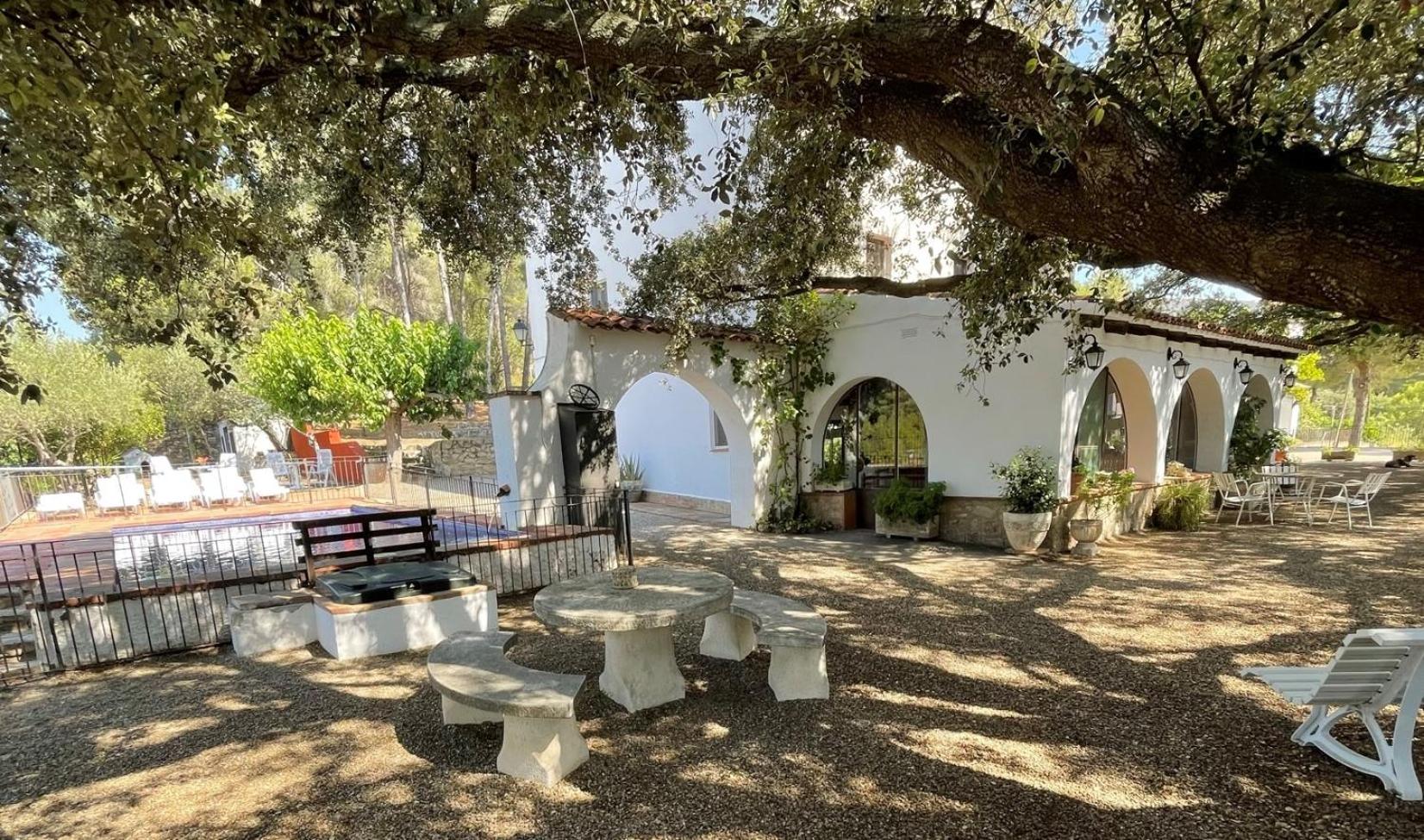 Masia Rural Les Alsines