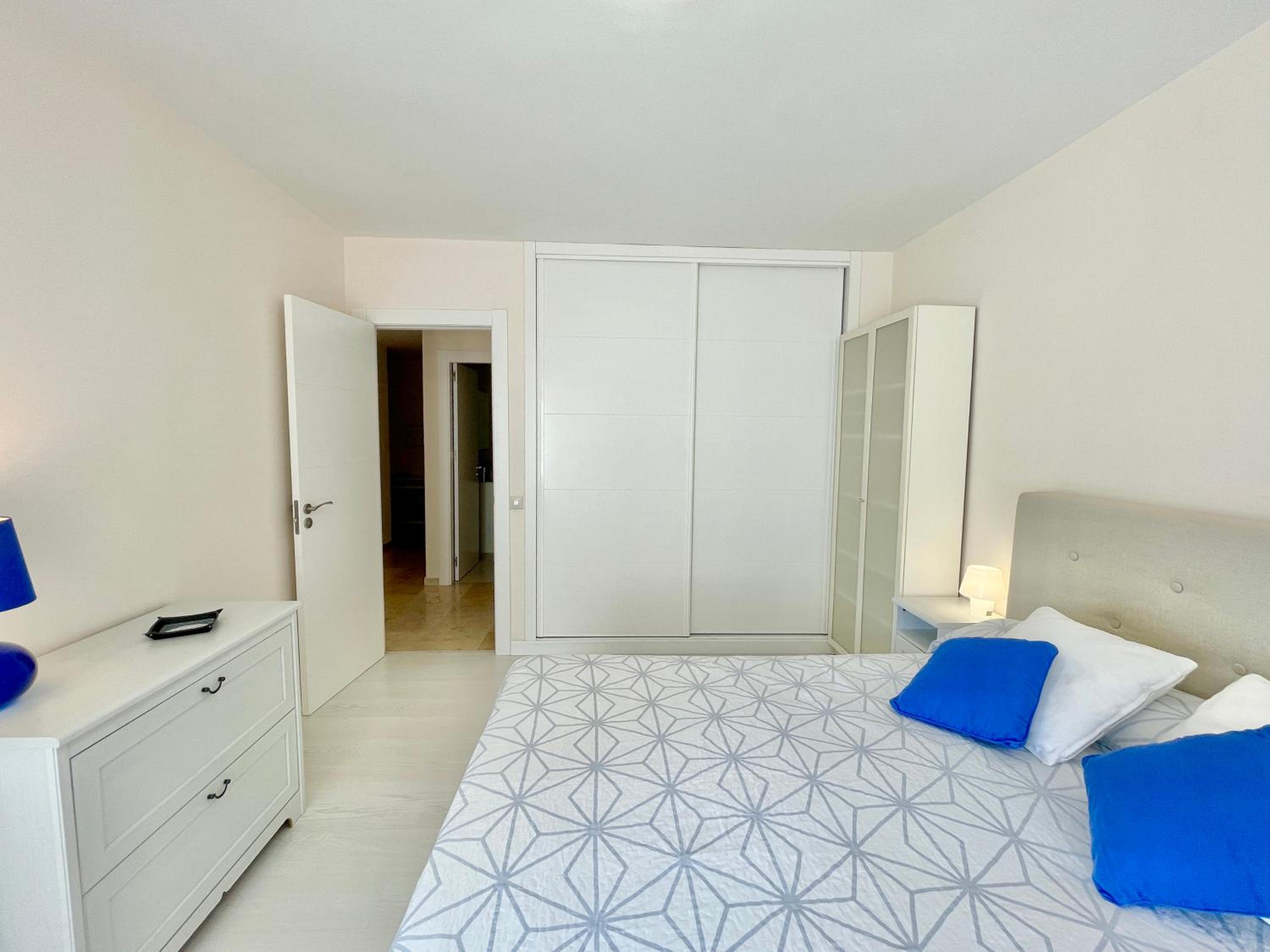 Marbella del Mar II Beachfront- EaW Homes view 5