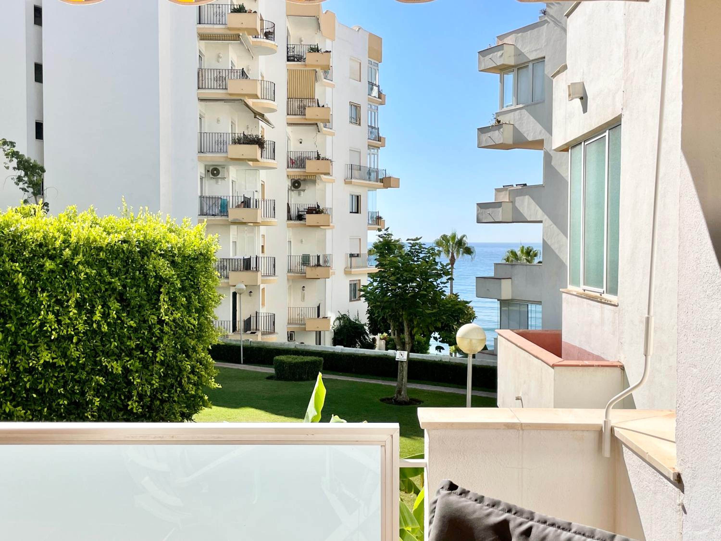 Marbella del Mar II Beachfront- EaW Homes view 3