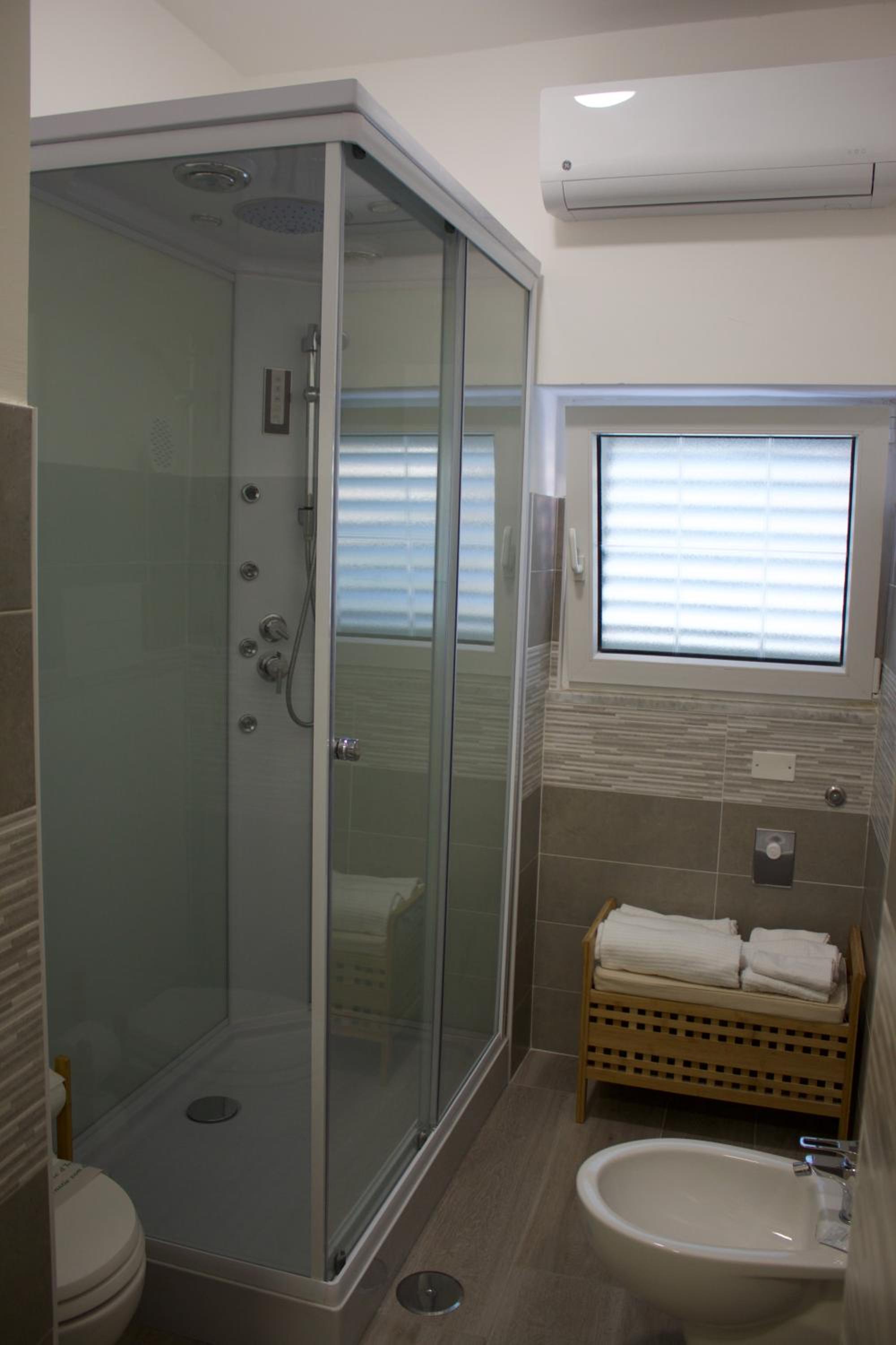 B&B Ostello Villafranca