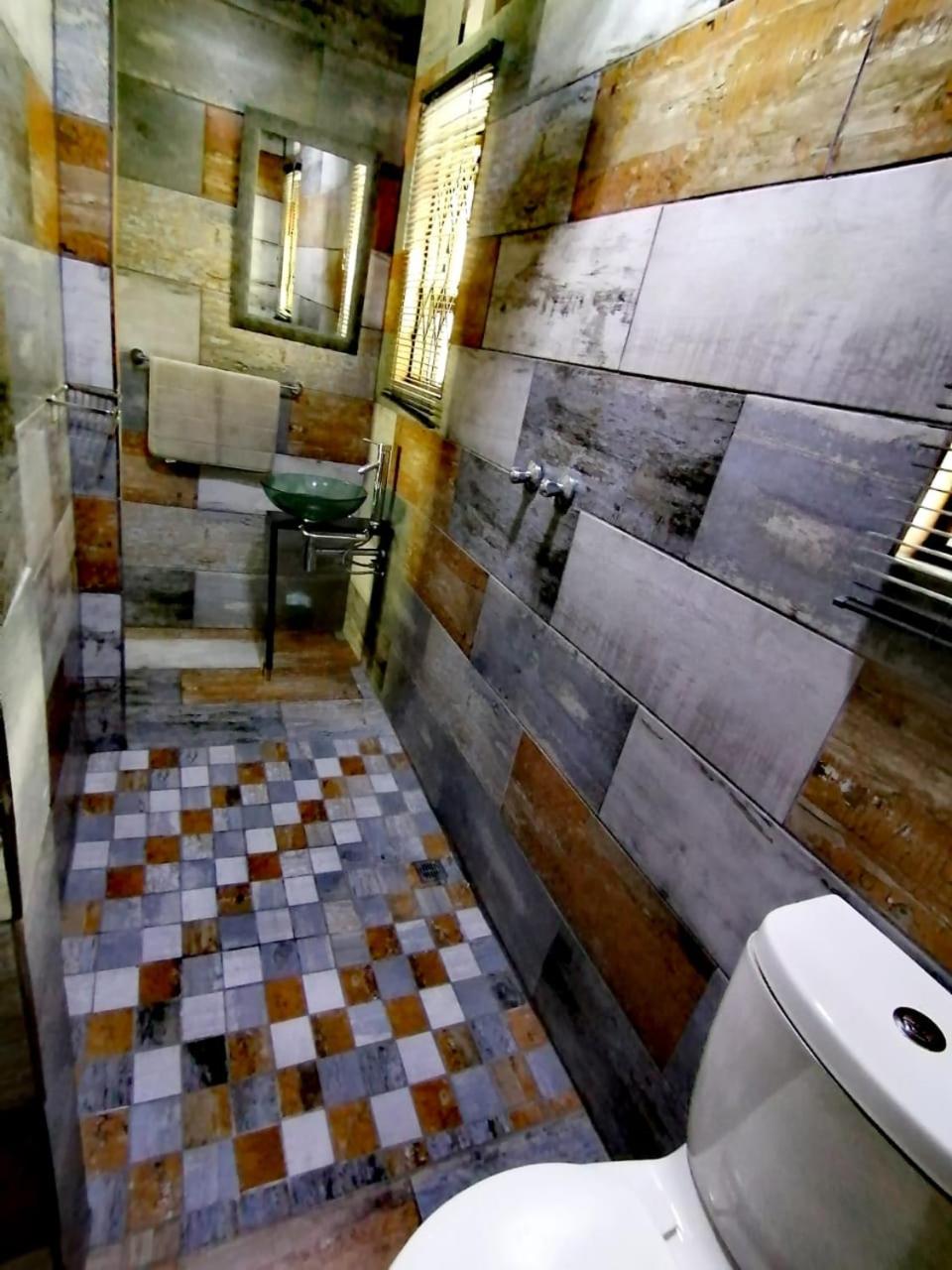 Photo 27
