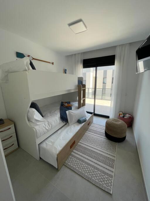 Iconic Sea Views Luxury Apartment