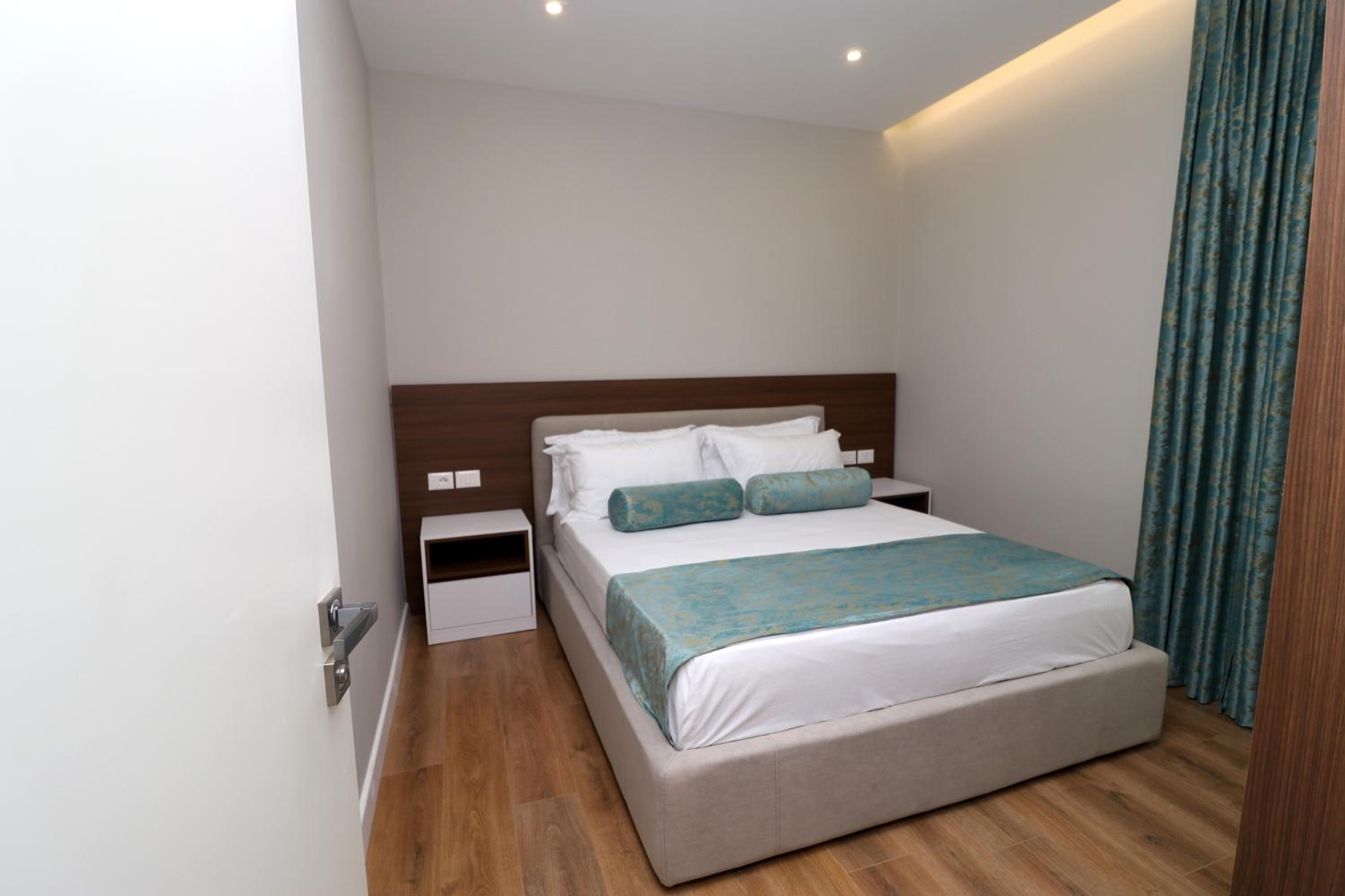 Vila ELARAD