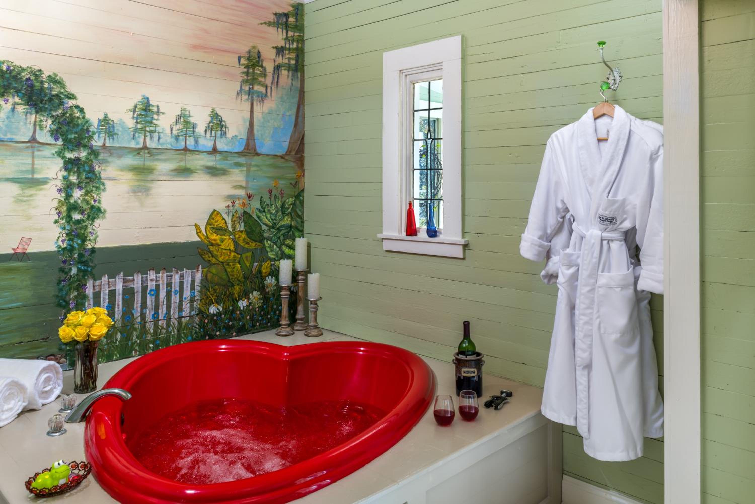 Maison D'Memoire Bed & Breakfast Cottages