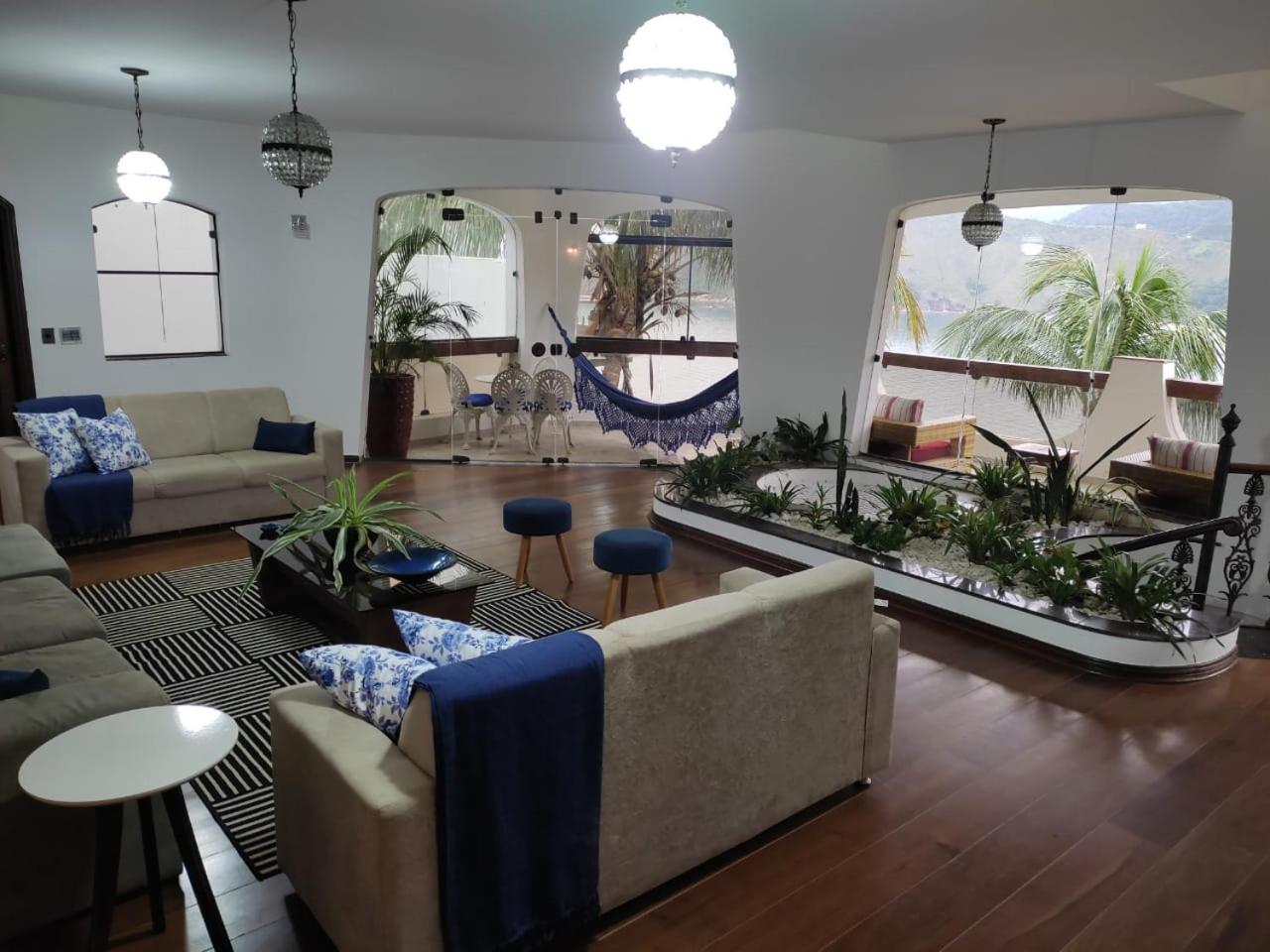 Conforto, Vista linda e Pé na Areia | Barequeçaba