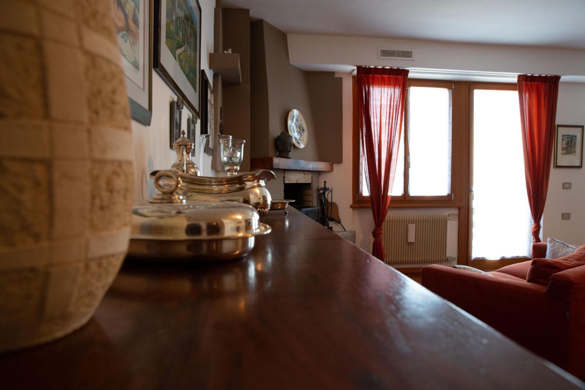 Photo 63
