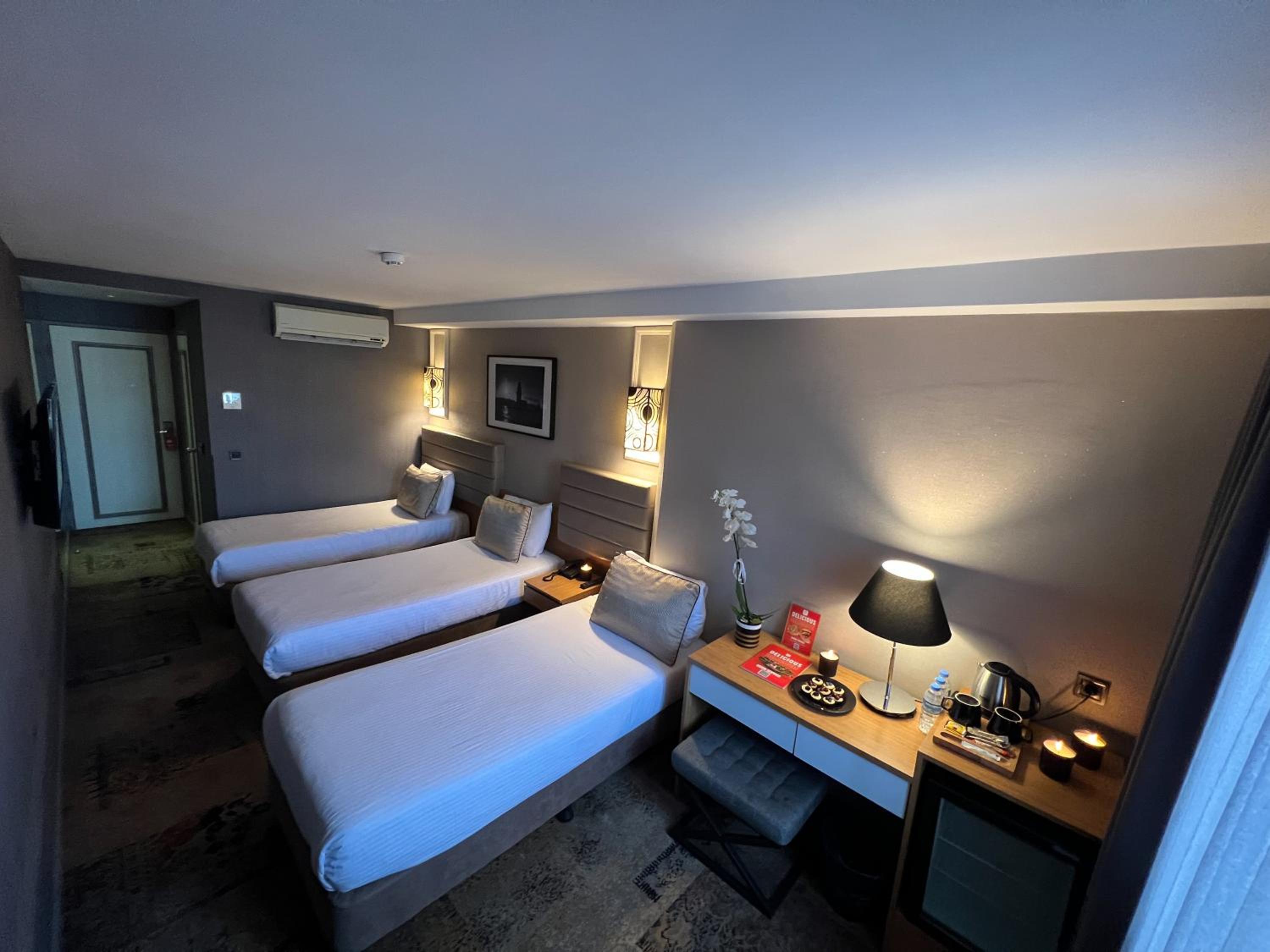 All Seasons Hotel - Image 81