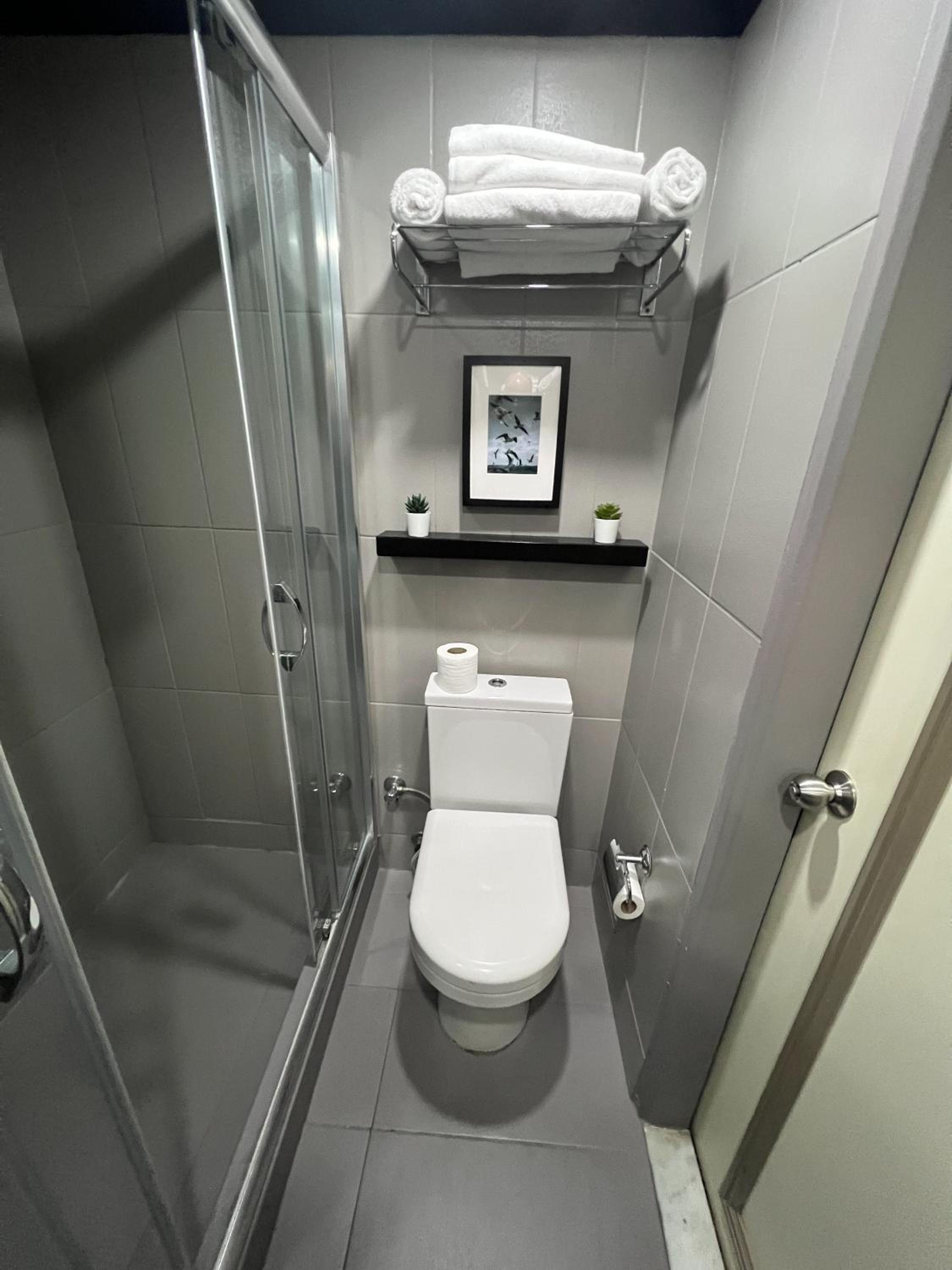 All Seasons Hotel - Image 107