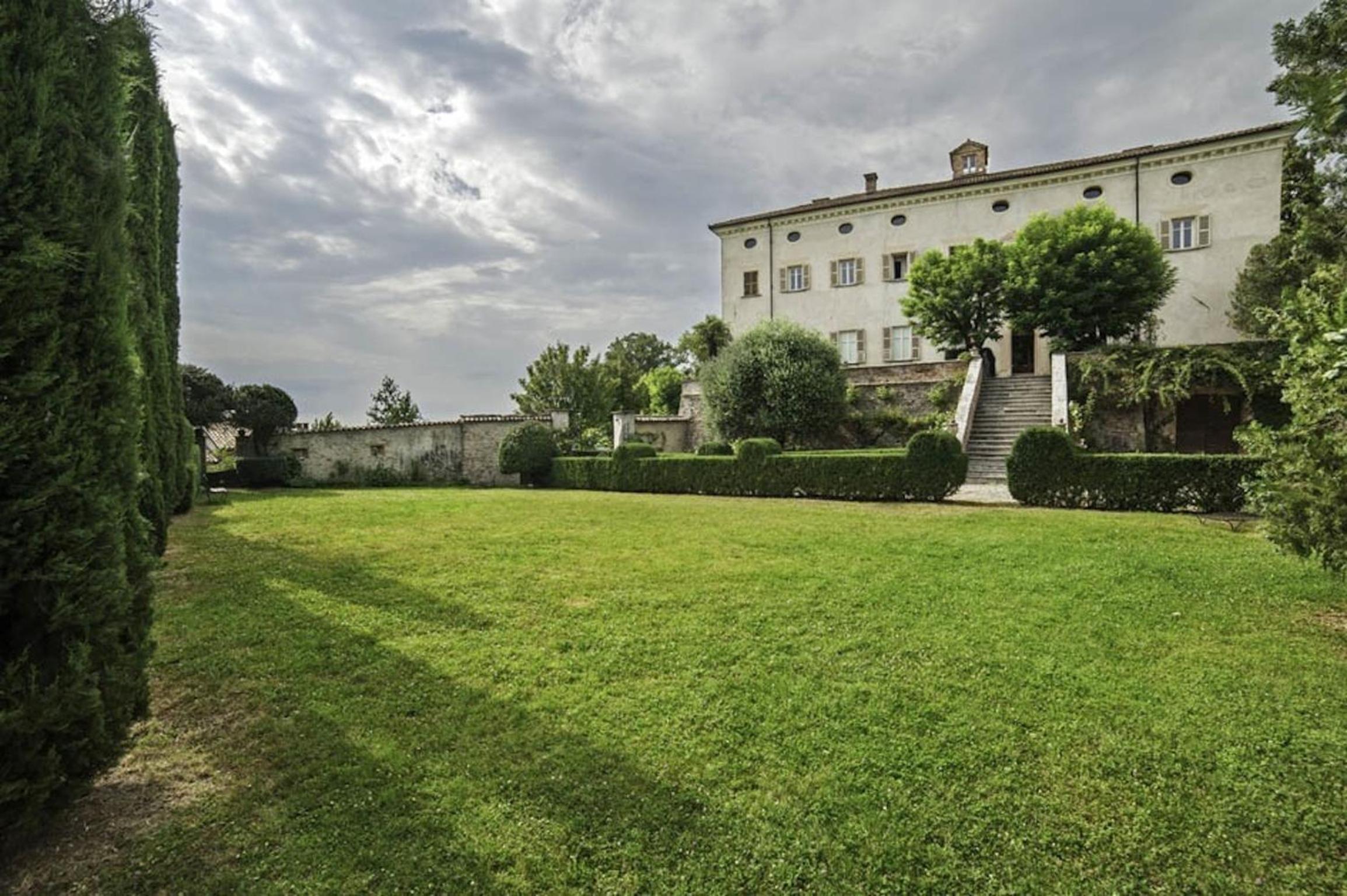 Castello di Coazzolo