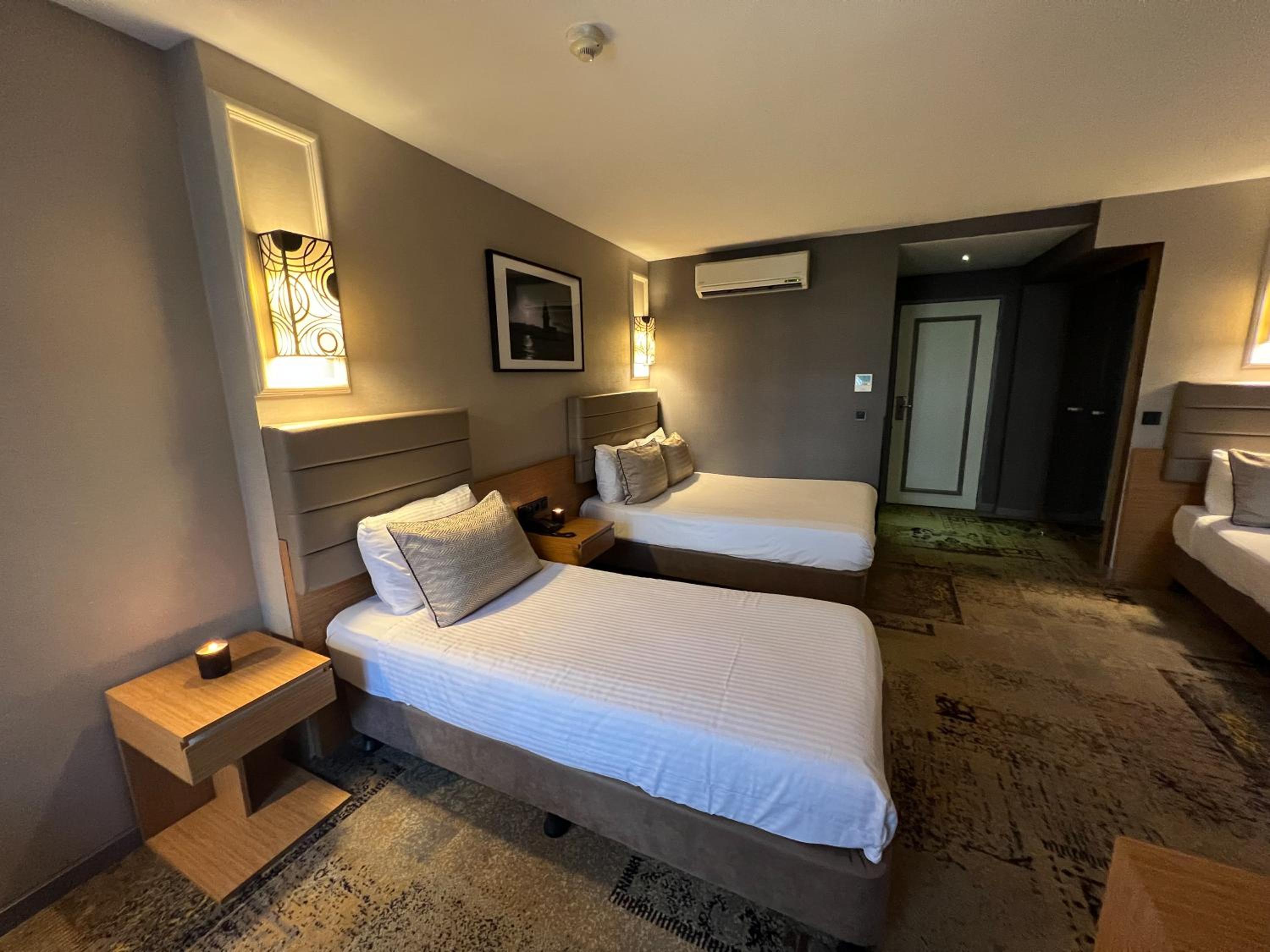 All Seasons Hotel - Image 86