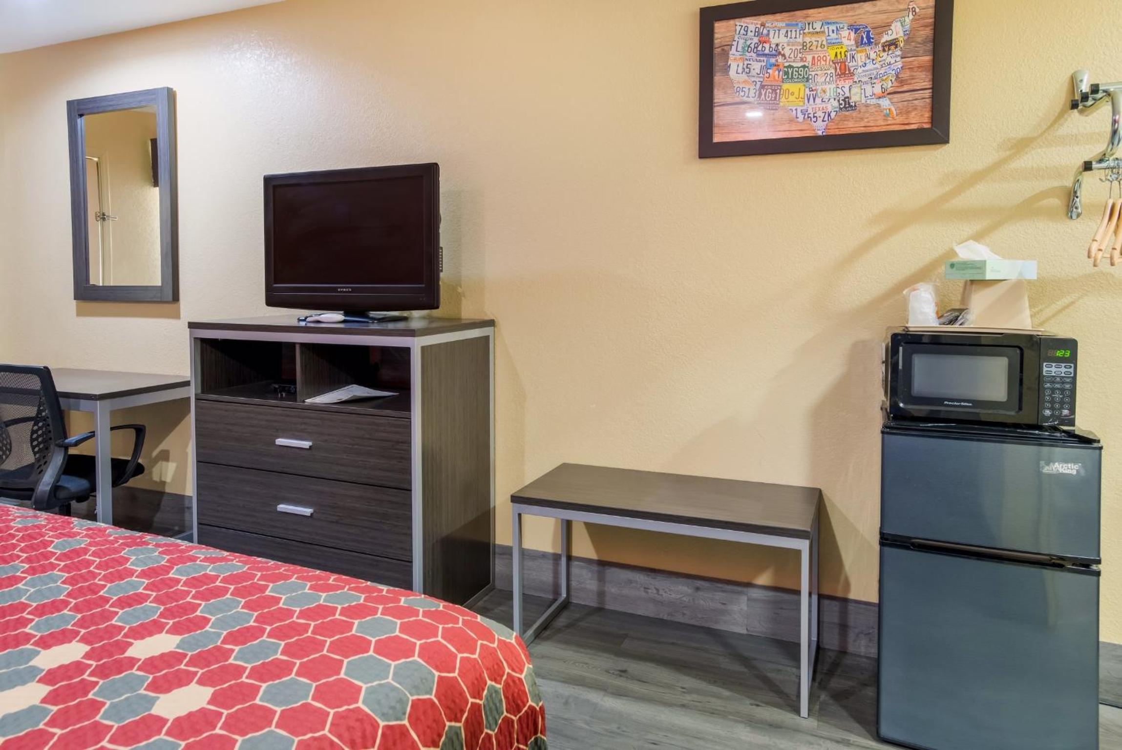 Econo Lodge Lake Charles University Area