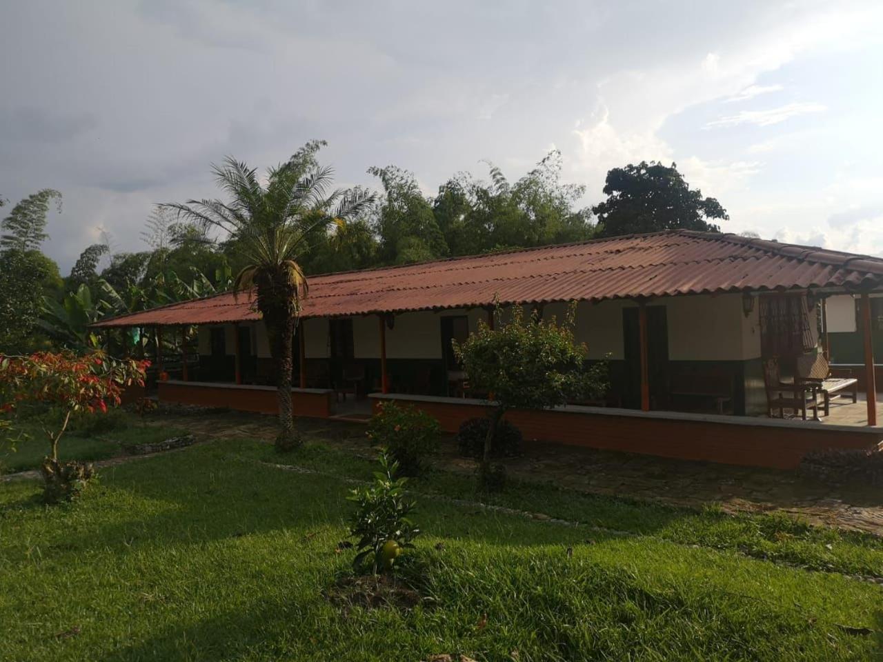 Preciosa Finca en el Eje Cafetero, Quindío- Colombia