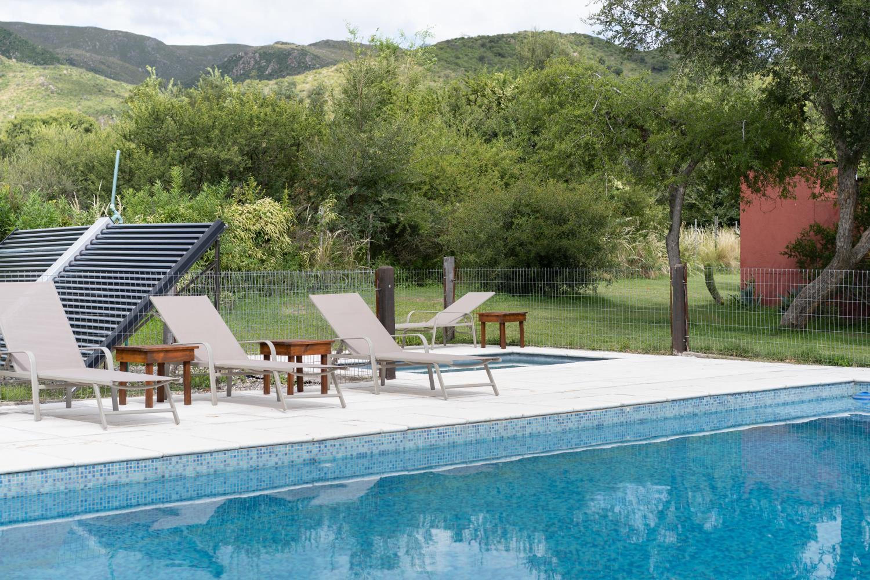 Chacra La Invernada Pequeño Hotel de Campo