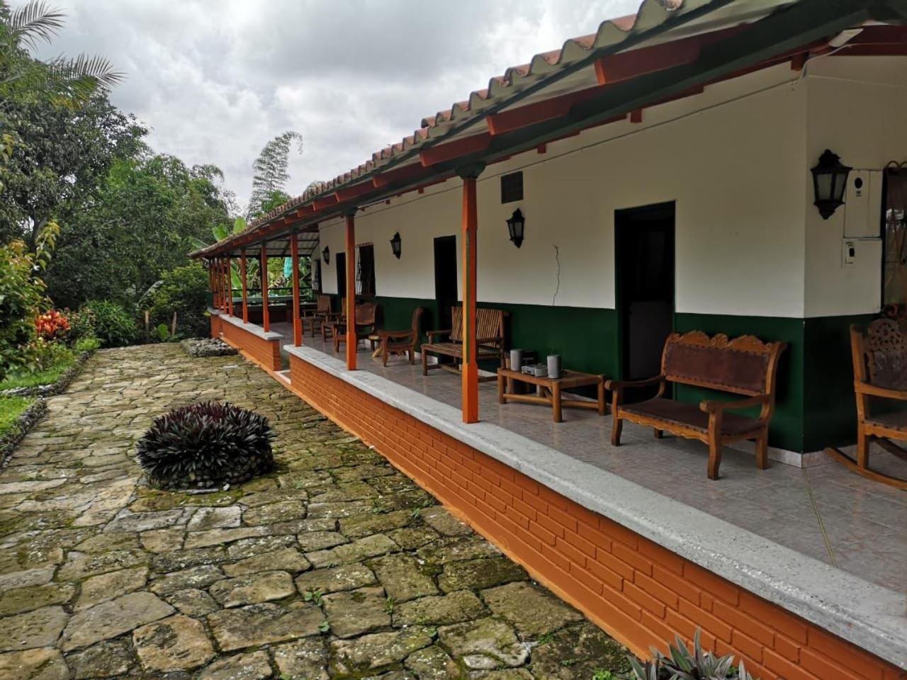 Preciosa Finca en el Eje Cafetero, Quindío- Colombia