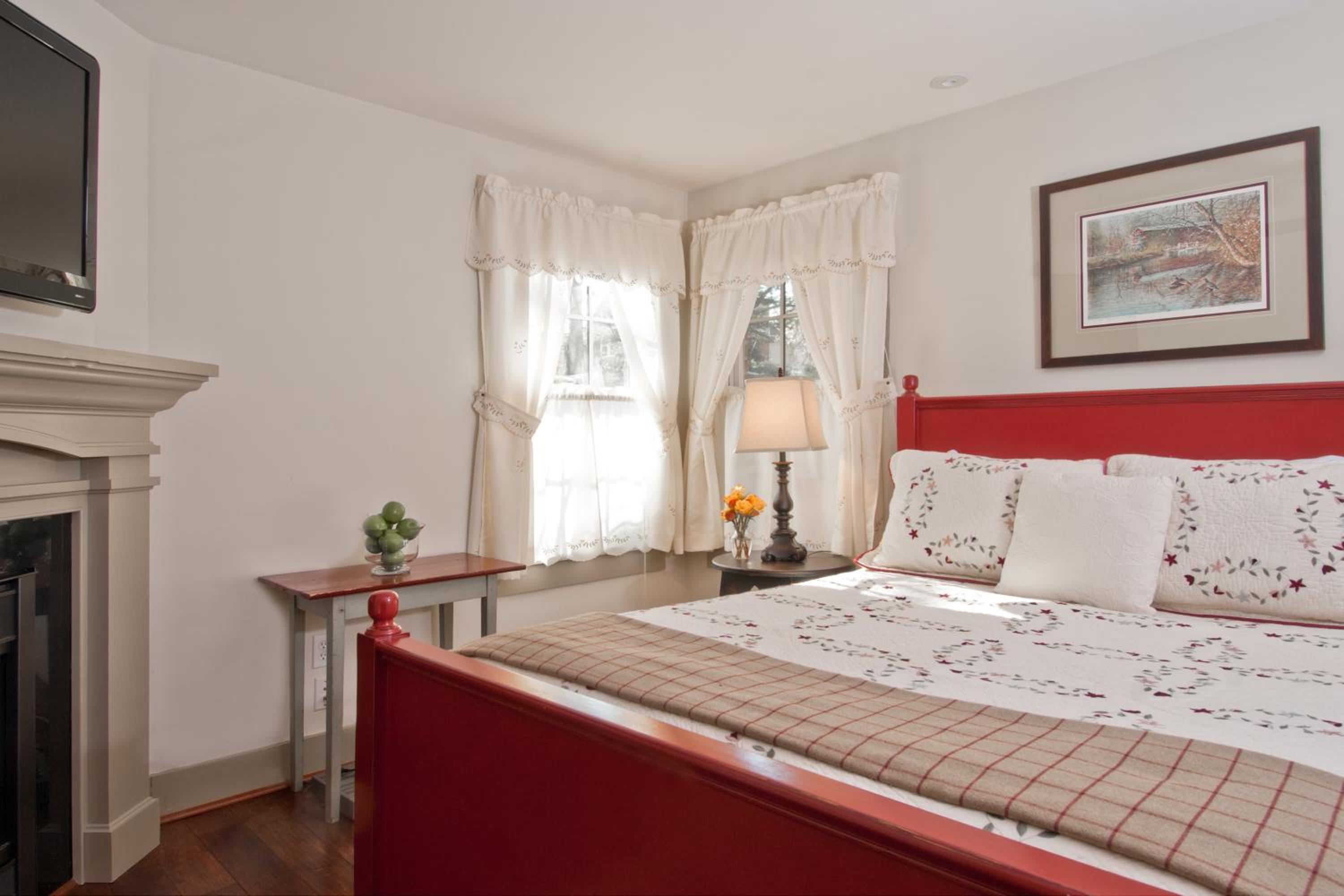 Wayside Inn Bed and Breakfast - Property Image 49