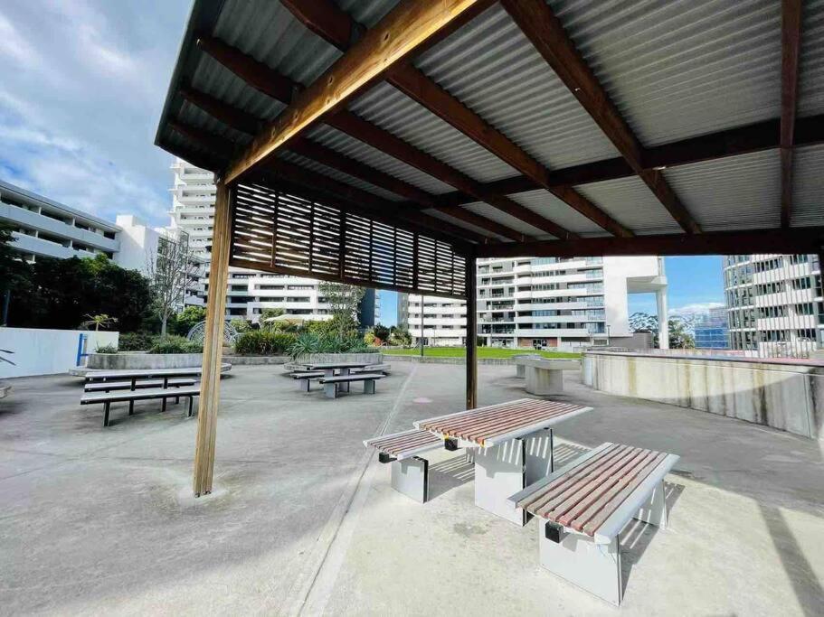 Stunning view 2bed 2bath Condo (Parking, WiFi)