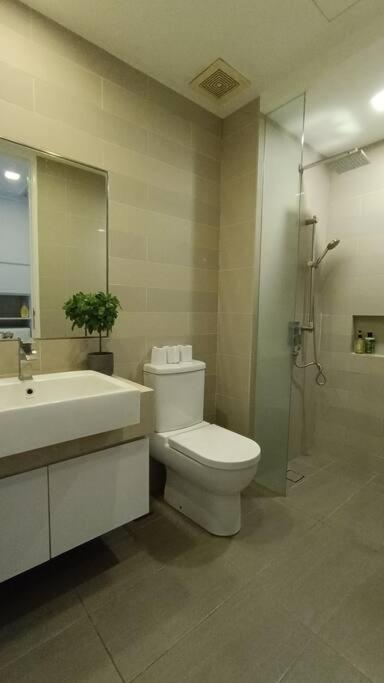 A05 Bukit Ceylon KL Tower View Balcony Apartment