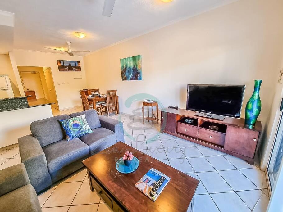 ZEN CITY Modern 1-BR City Apt Near Mindal Markets