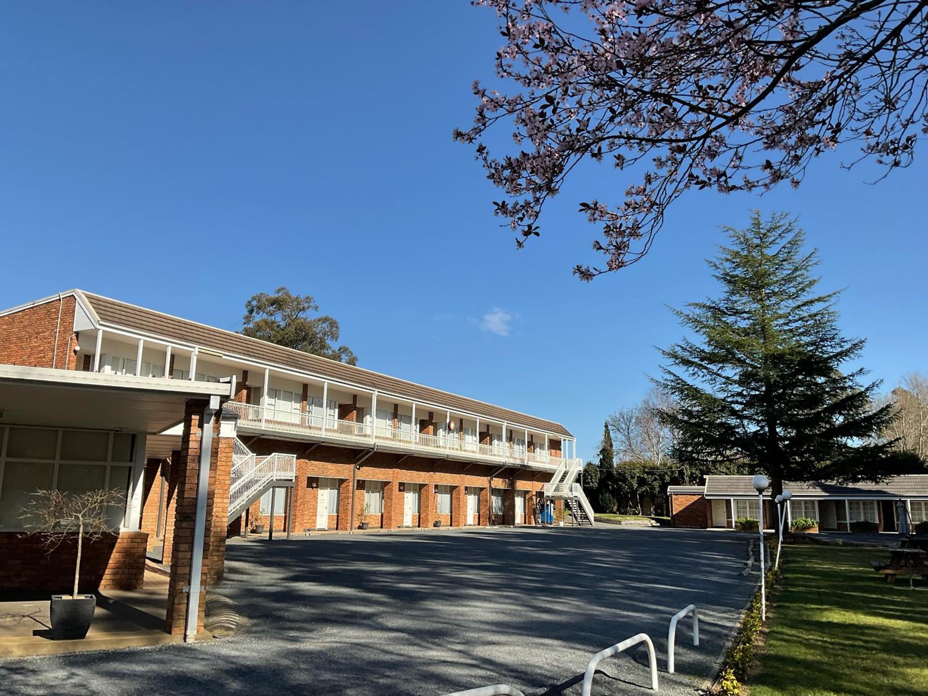Oxley Motel