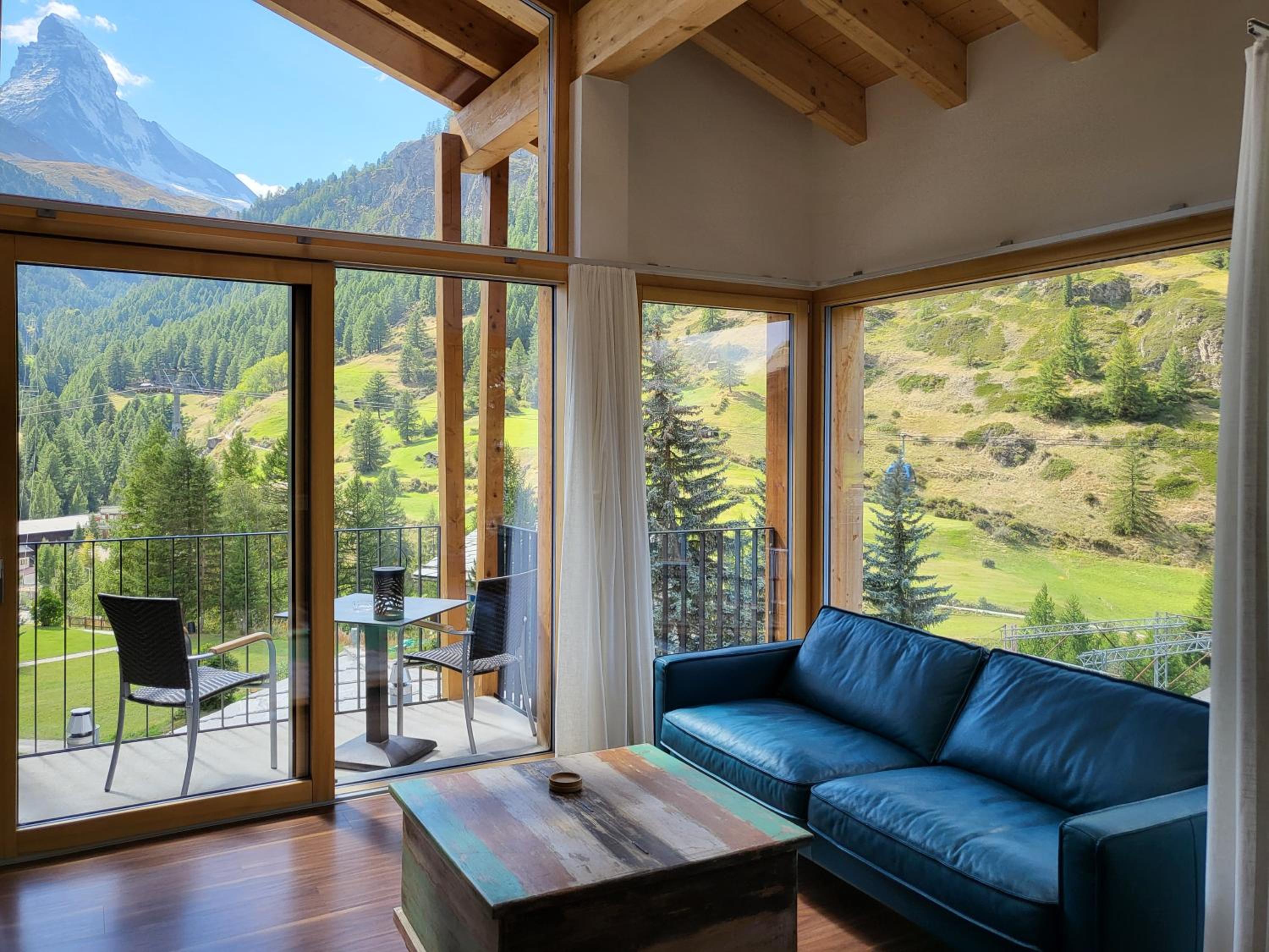House Mojo view 2