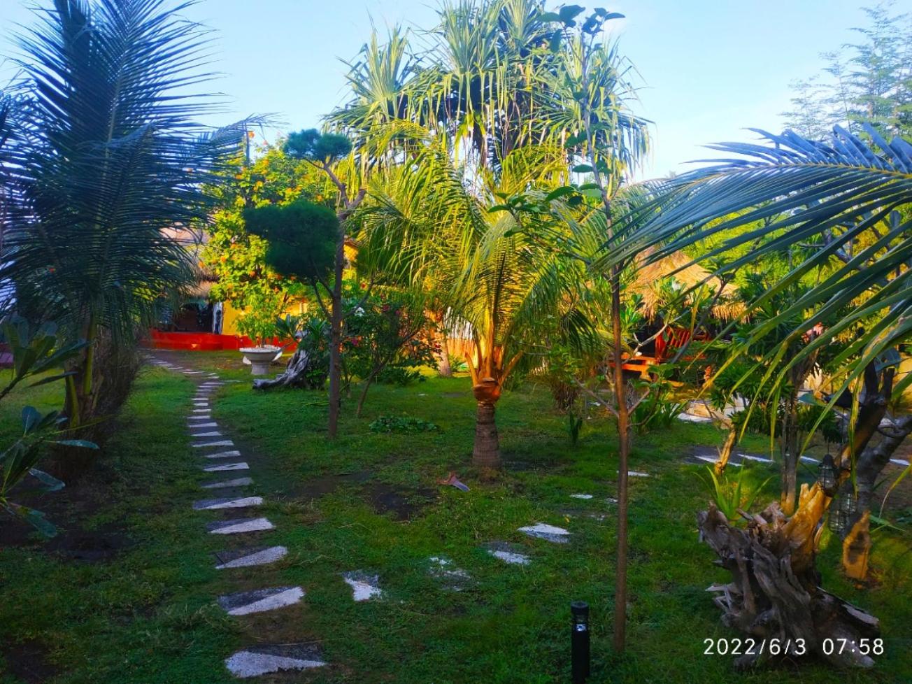 Kampung Meno Bungalows view 4