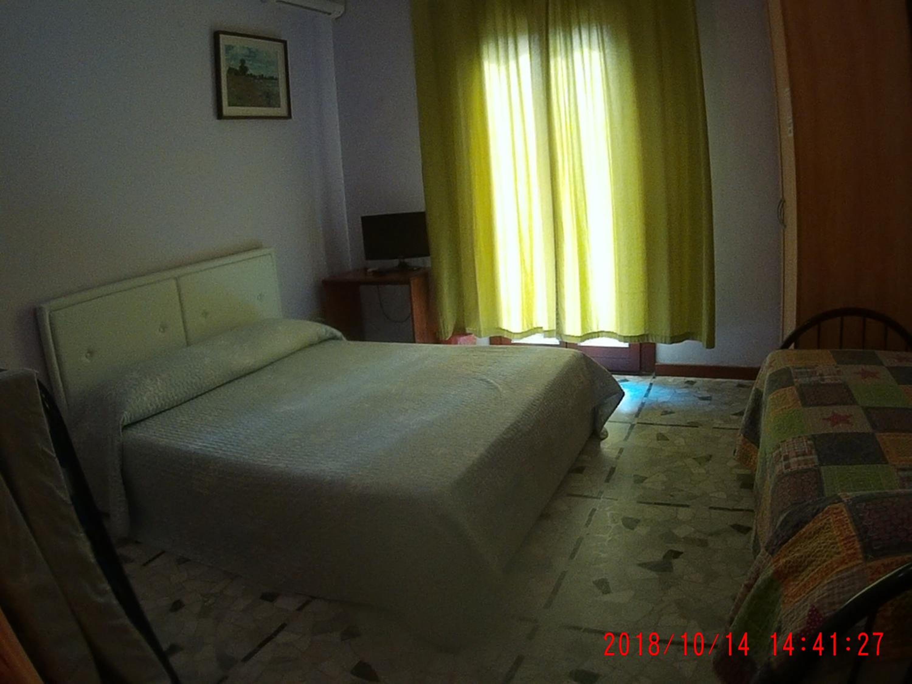 Photo 34