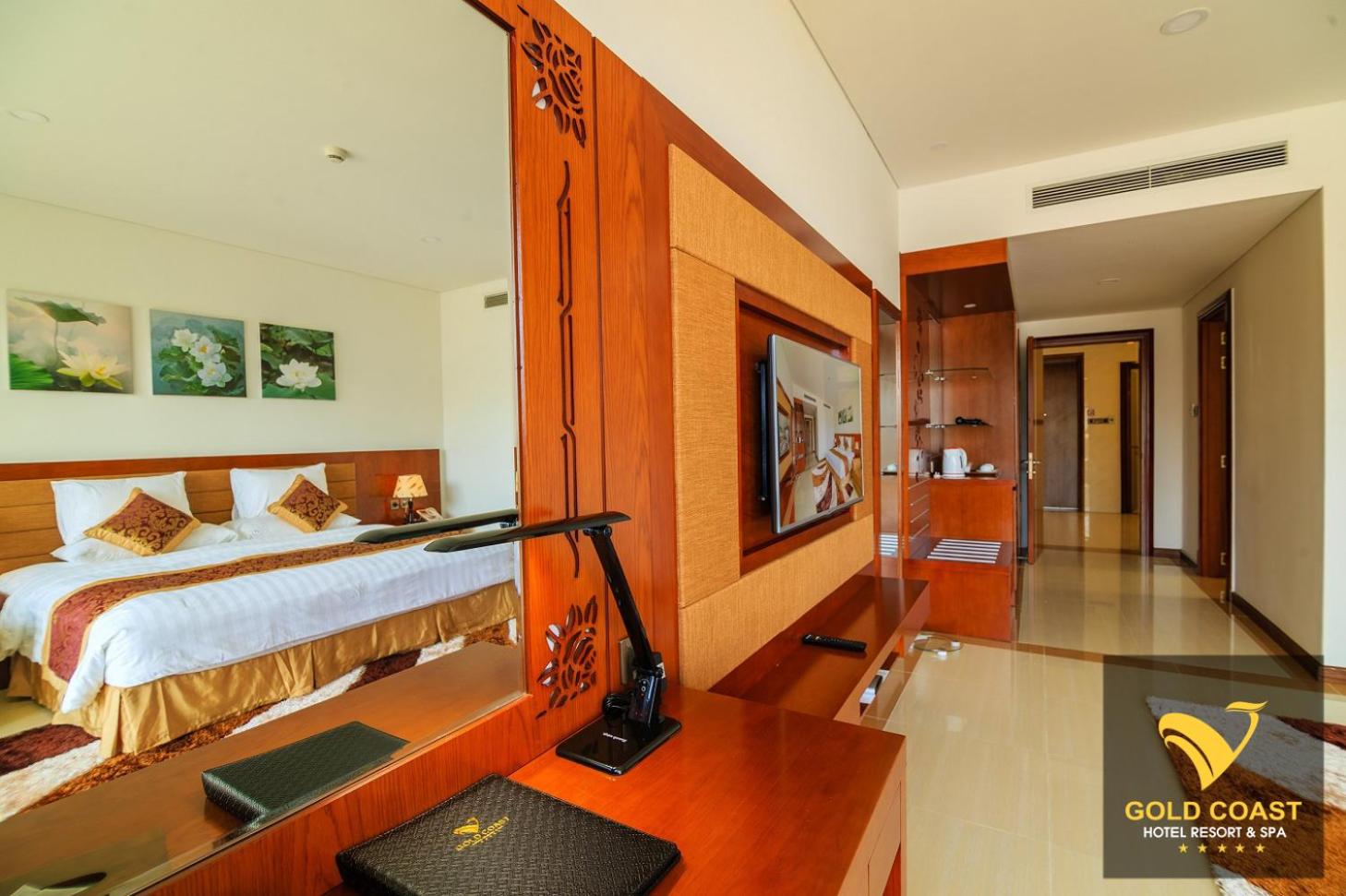 Gold Coast Hotel Resort & Spa
