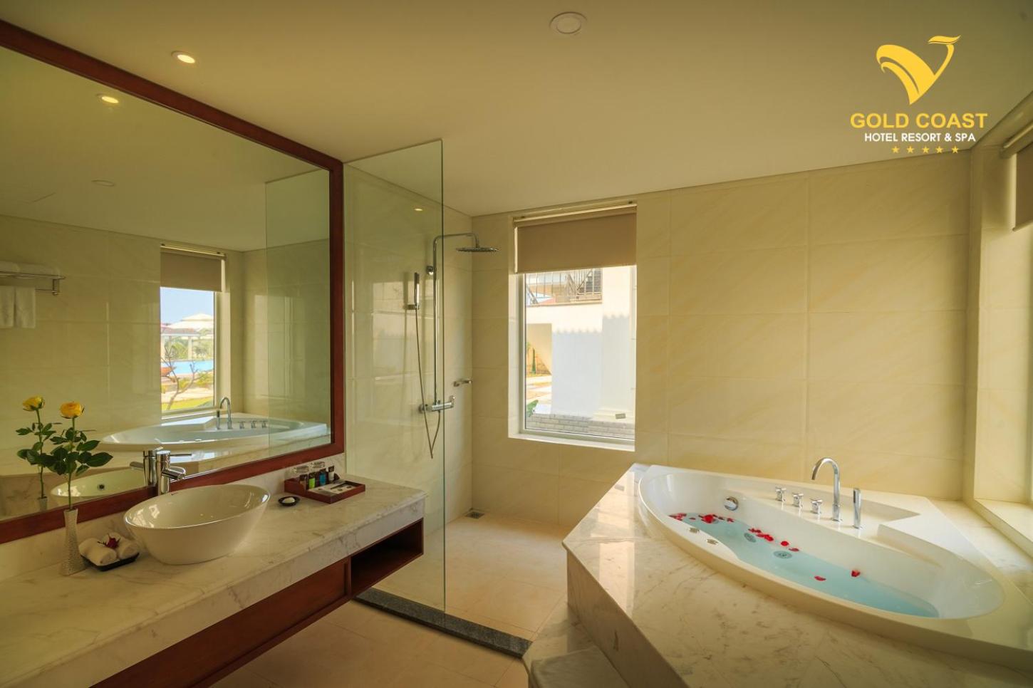 Gold Coast Hotel Resort & Spa