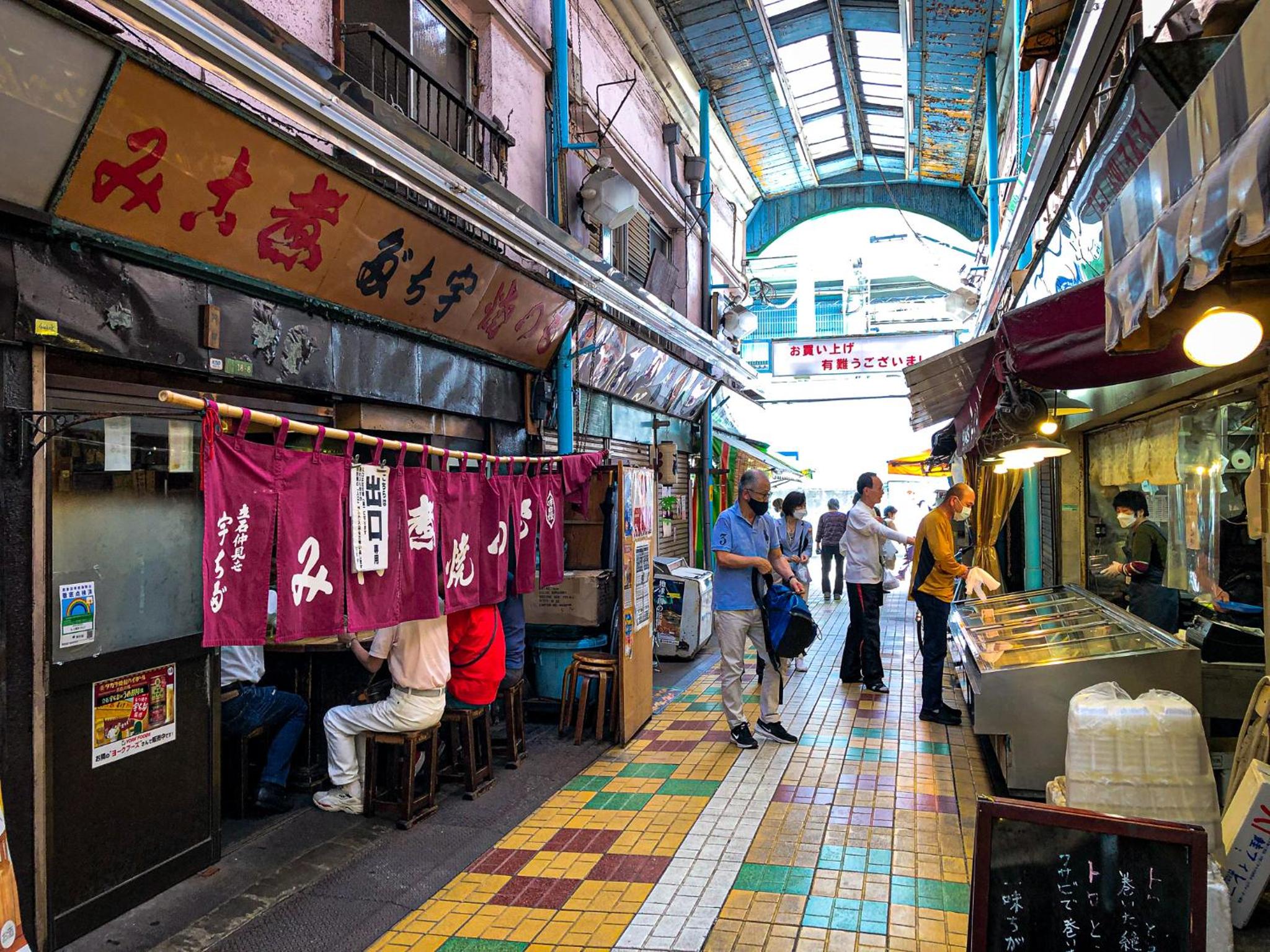 Triphome Tateishi New open/2 single beds/big table/300M WiFi