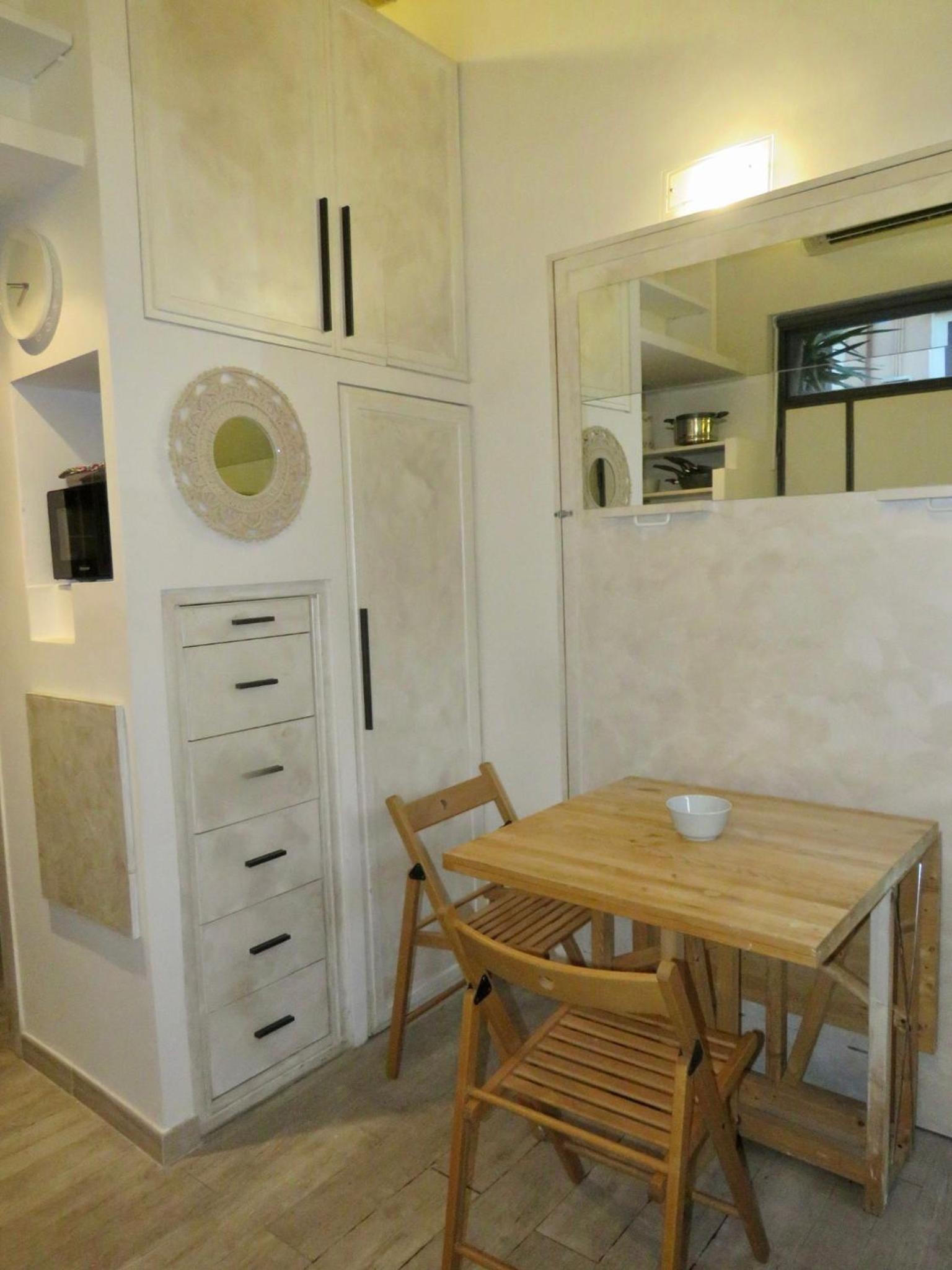 Terrace in Monti44a