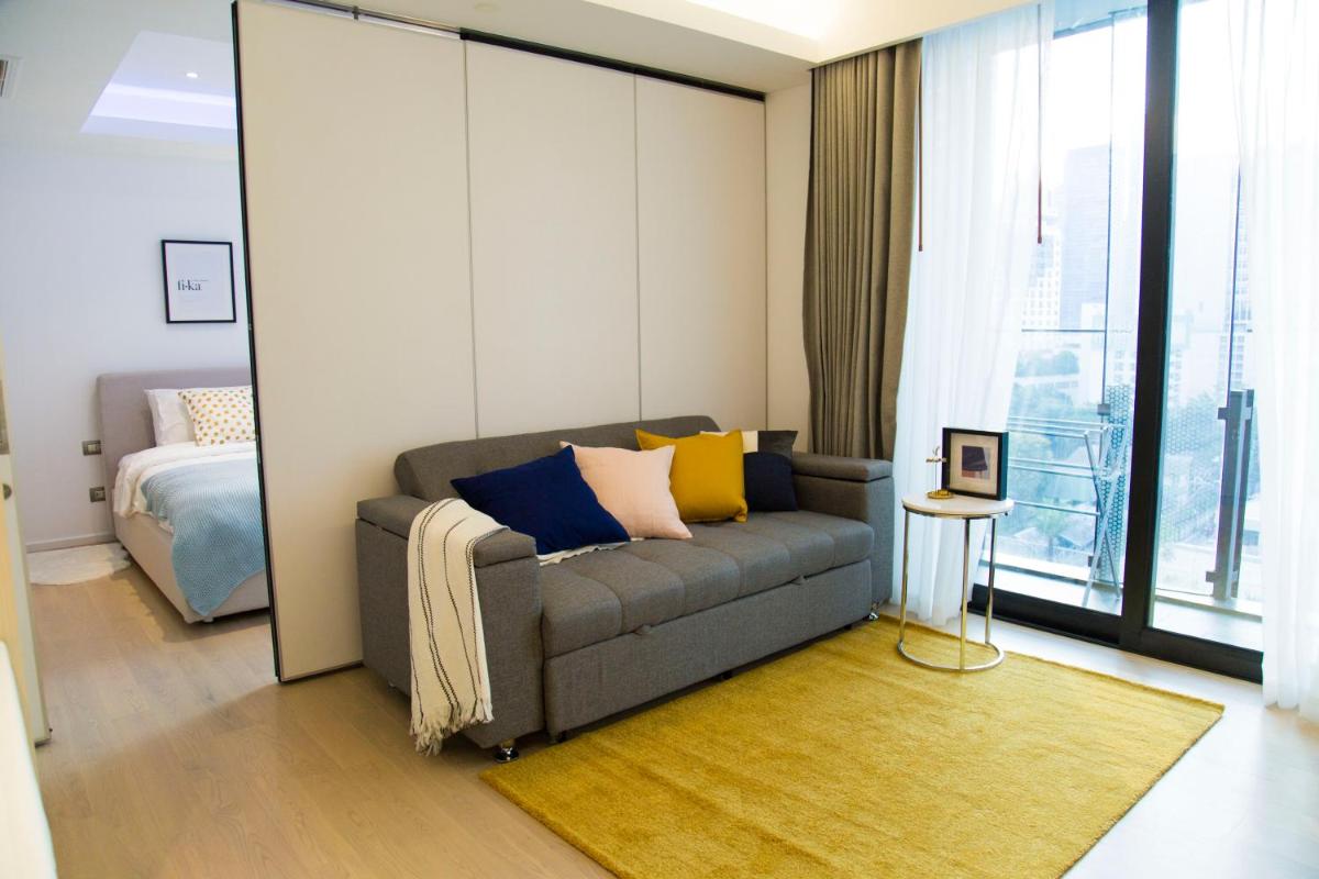 Circle Sukhumvit 11#Luxury#Pool#Gym#BTS Nana&MRT Sukhumvit#1BR#Max2ppl