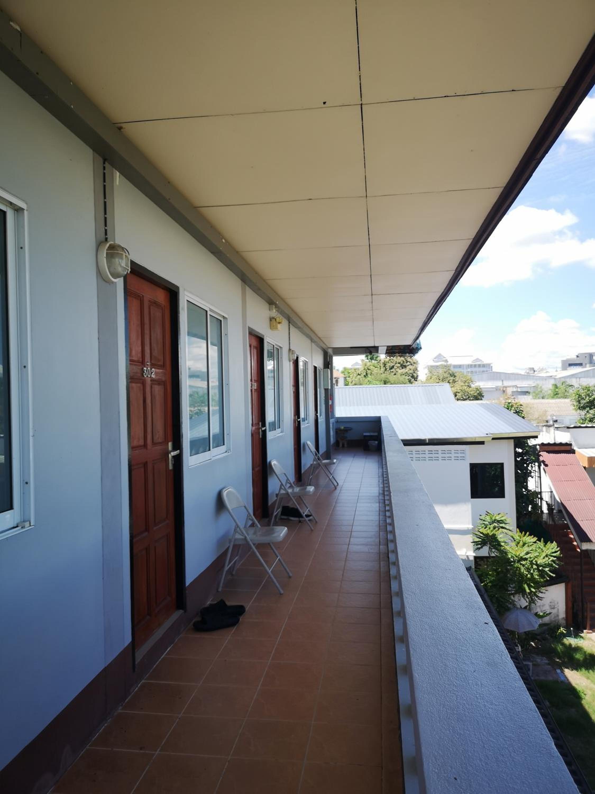 HILLDA HOUSE view 3
