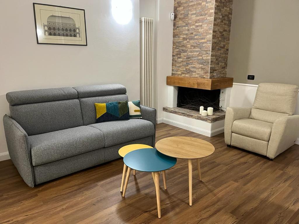 Pet-Friendly & Modern APT with Garden view 4