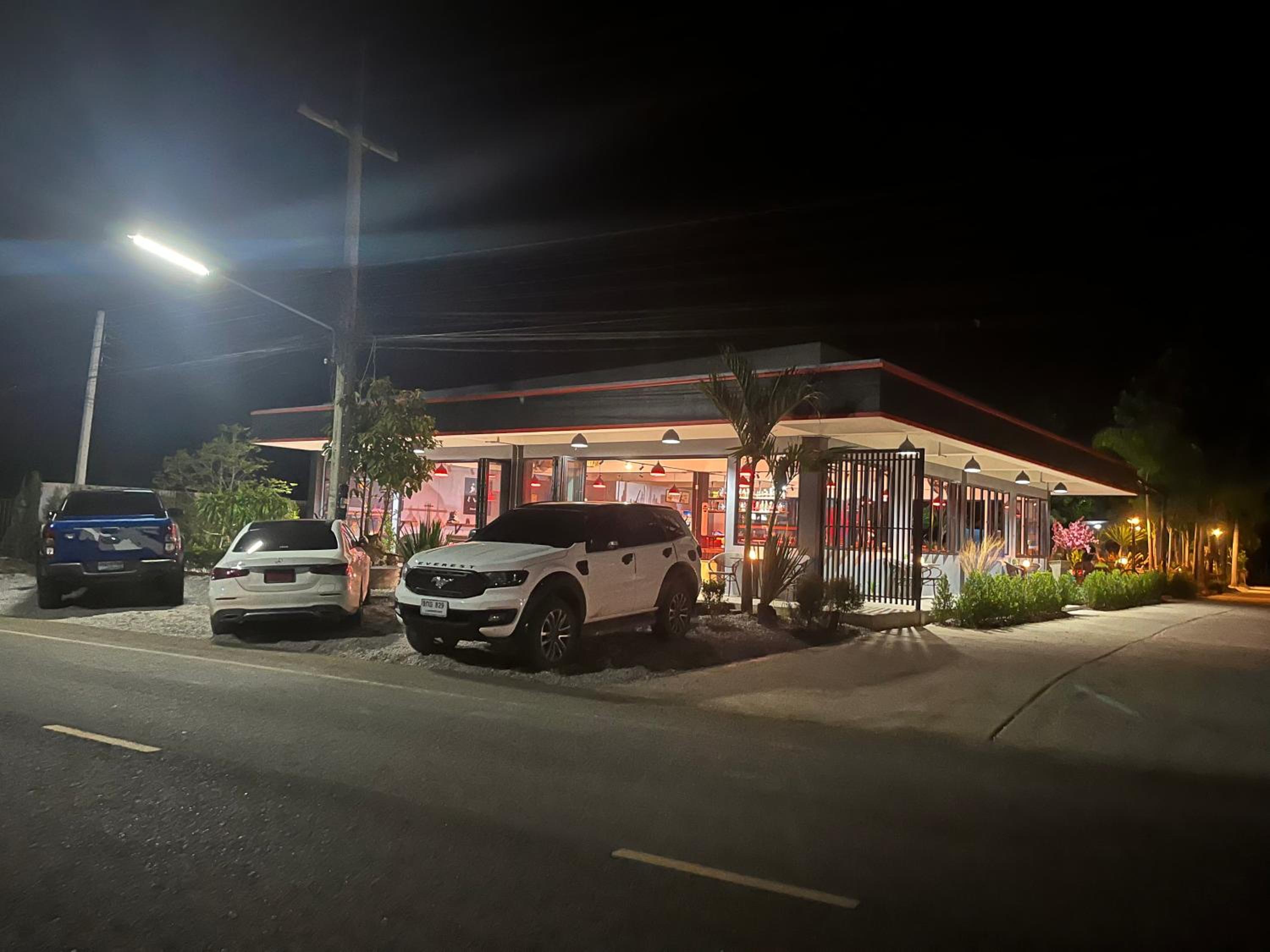 restaurant