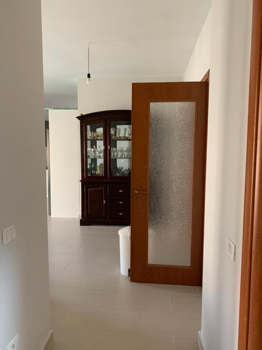Lovely and spacious 2-bed room home in great location