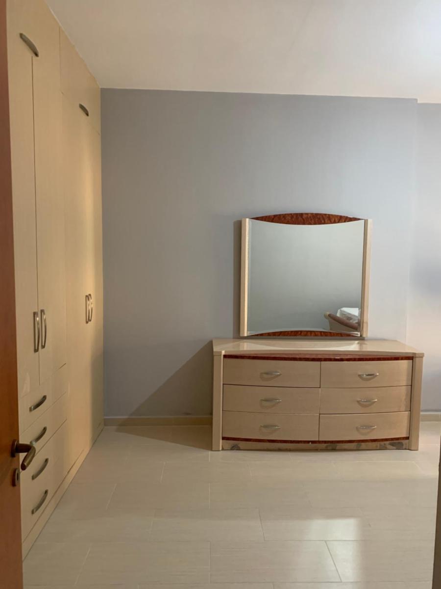 Lovely and spacious 2-bed room home in great location