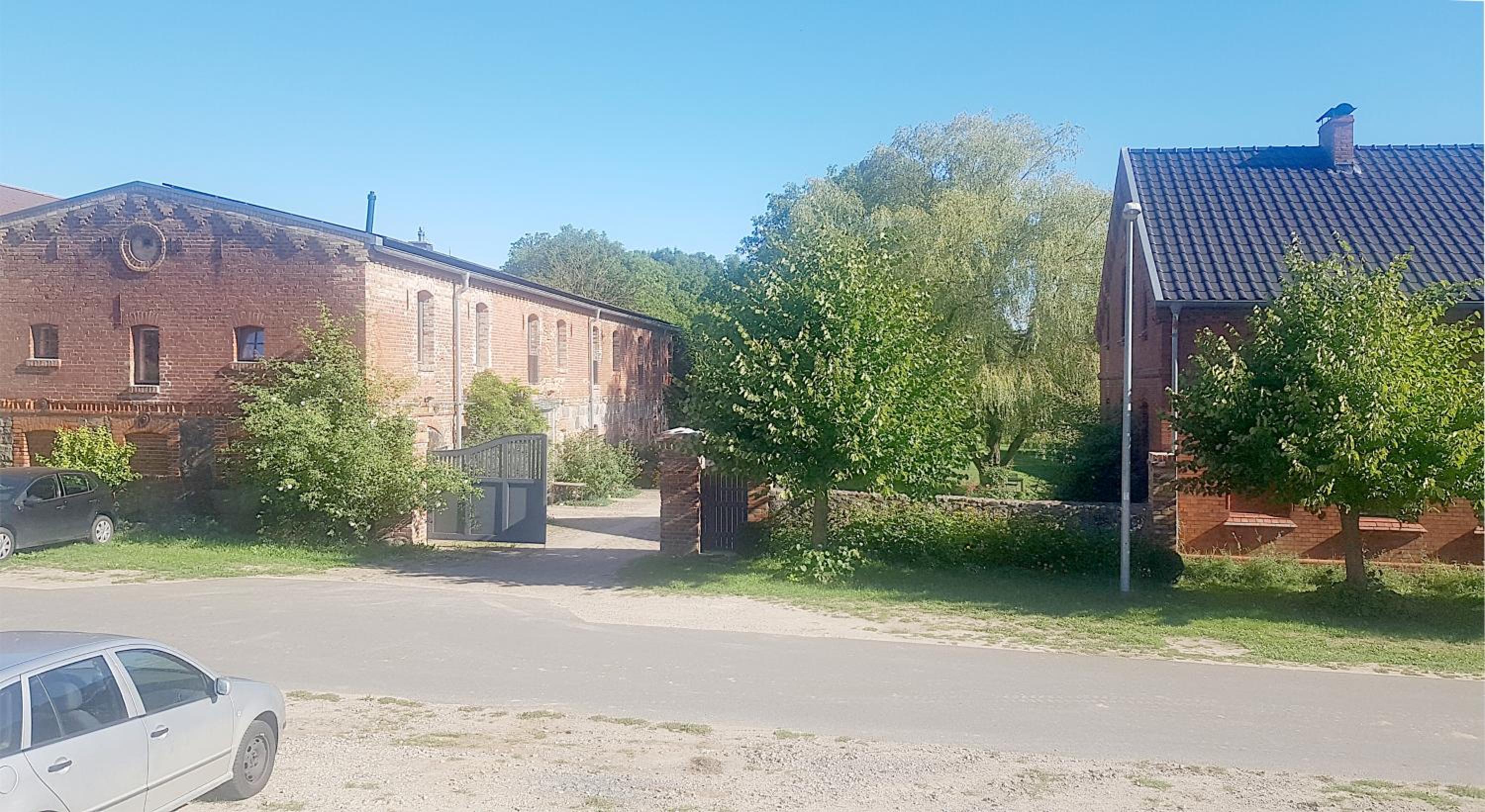 Hotel Hof Wetzenow Self Check In - Image 1