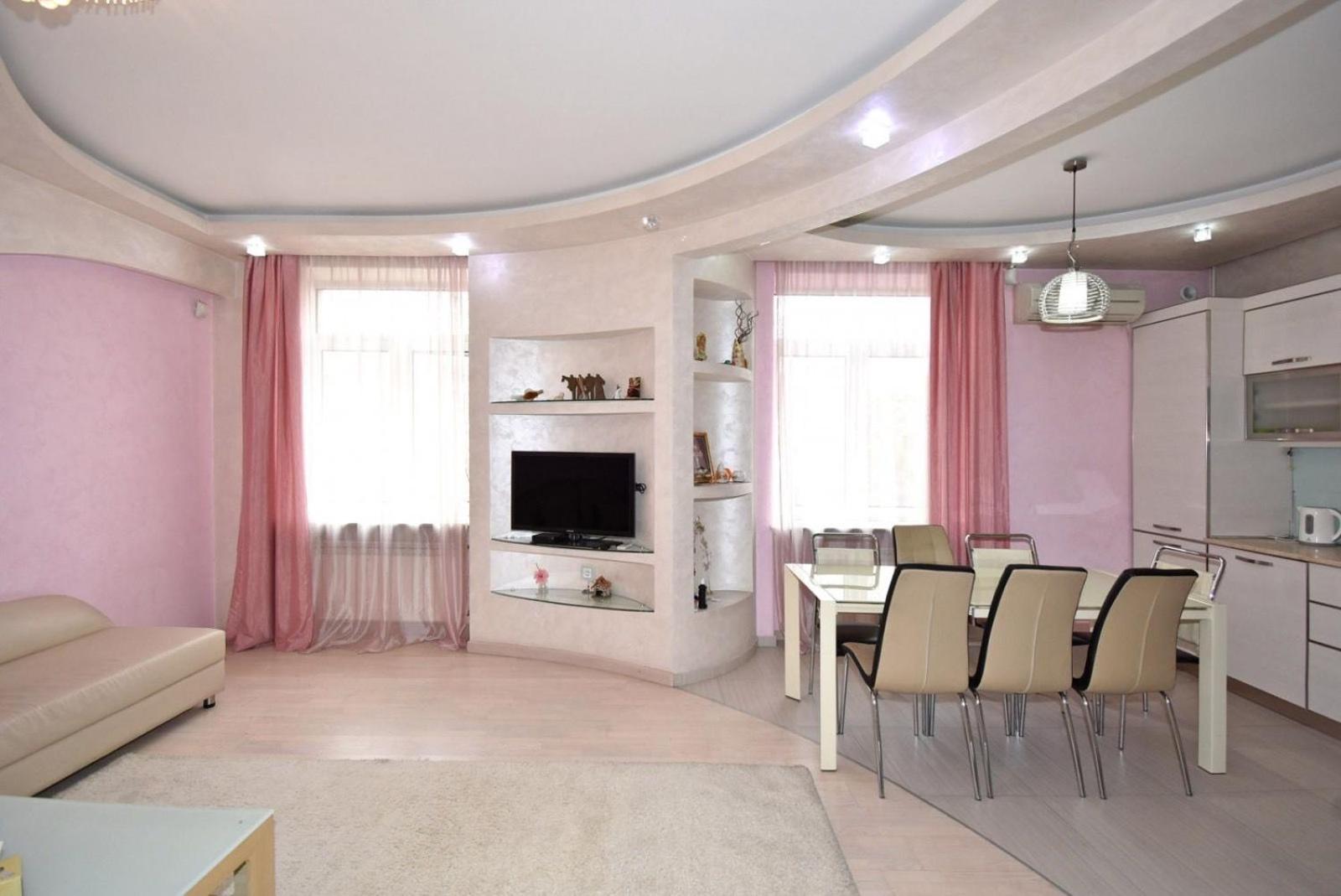 Caskade- Tamanyan Street, 2 bedrooms Beautiful, Renovated apartment KS343