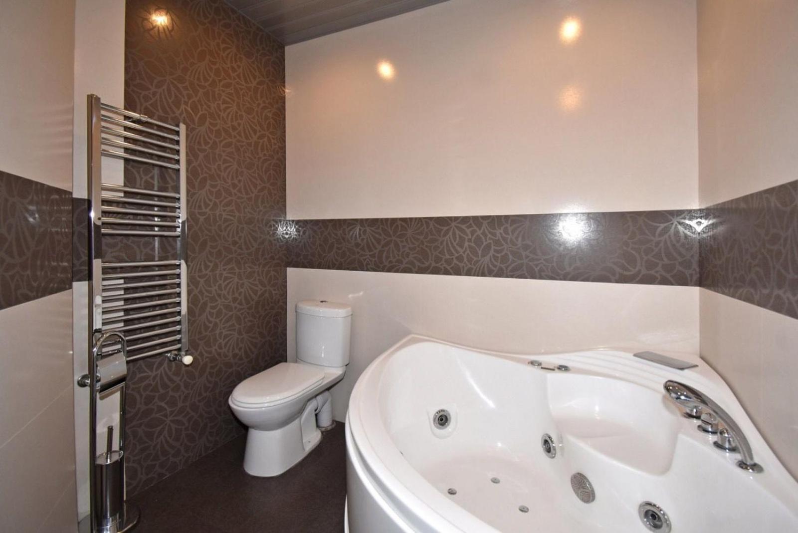 Caskade- Tamanyan Street, 2 bedrooms Beautiful, Renovated apartment KS343