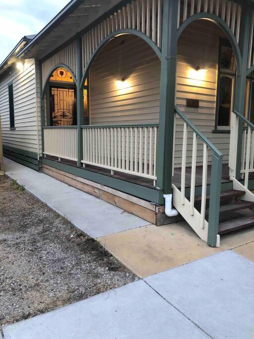Montreux On High Country Feel Just 5 minutes from Geelong CBD