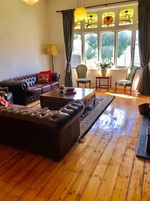 Montreux On High Country Feel Just 5 minutes from Geelong CBD