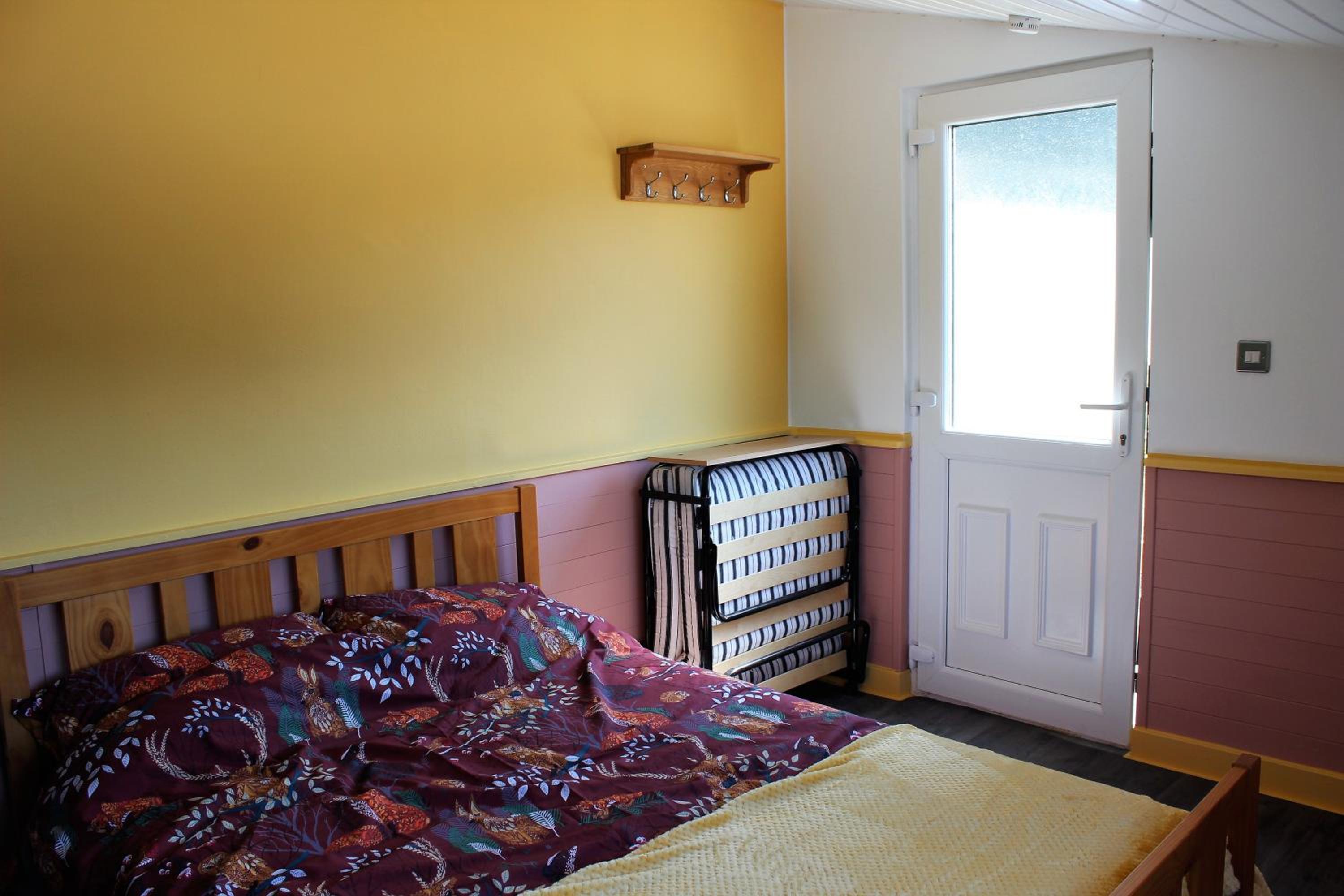 Poplar Lodge, Dee Valley Stays - cosy microlodge with detached private shower & WC view 4
