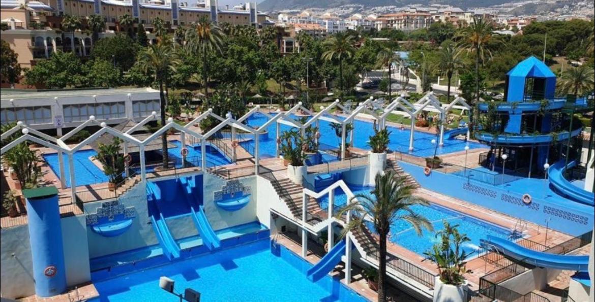 Benalbeach Smart Suite