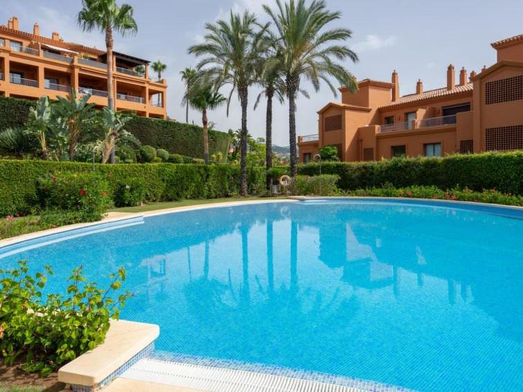Apartment Benatalaya,heated pool,saunas,GYM