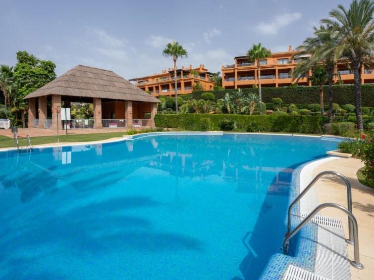Apartment Benatalaya,heated pool,saunas,GYM
